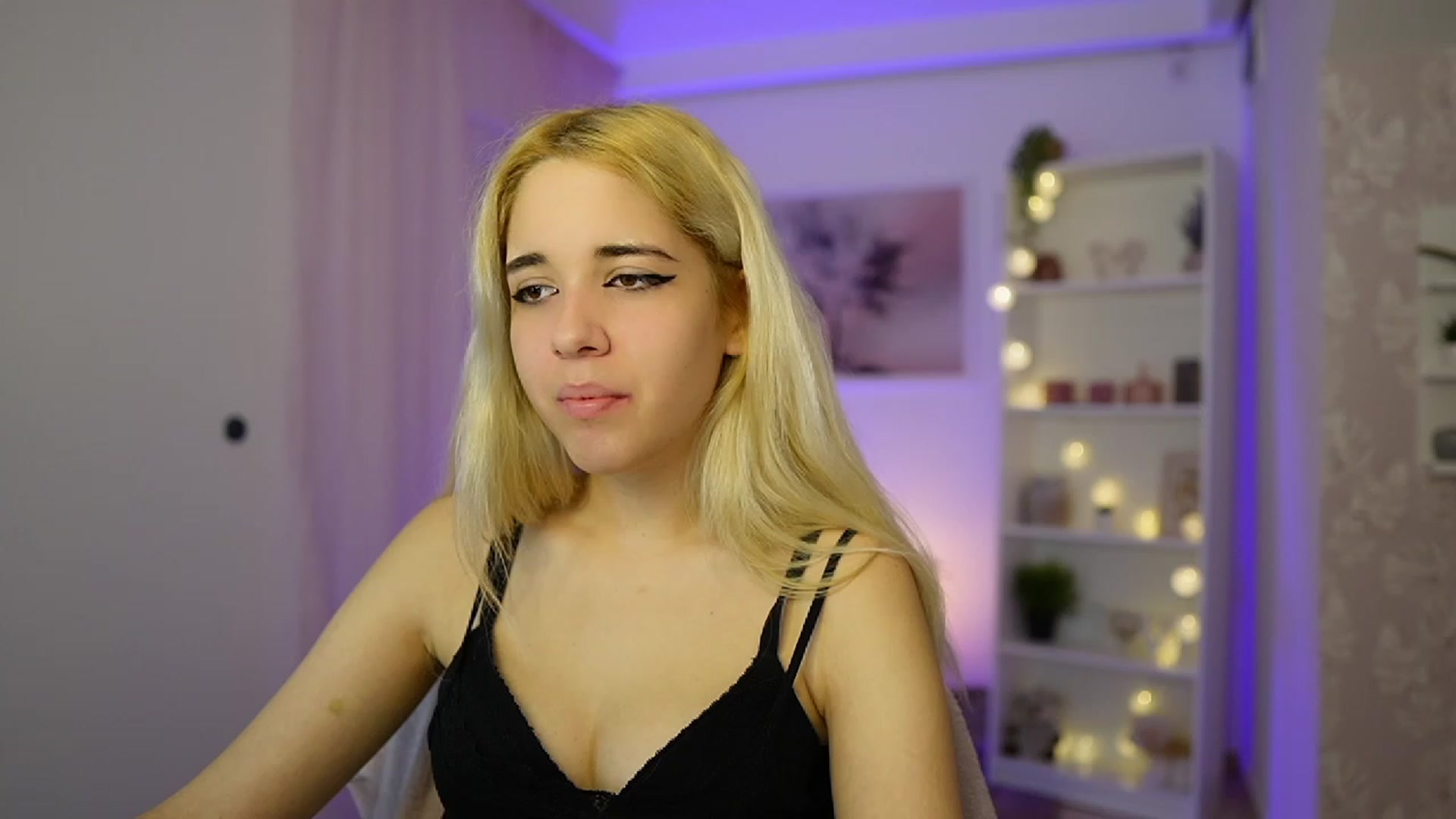 Gallery image thumbnail from Katie_Kush18's myfreecams stream on, 10/22/2023, 08:54 image 13 of 20
