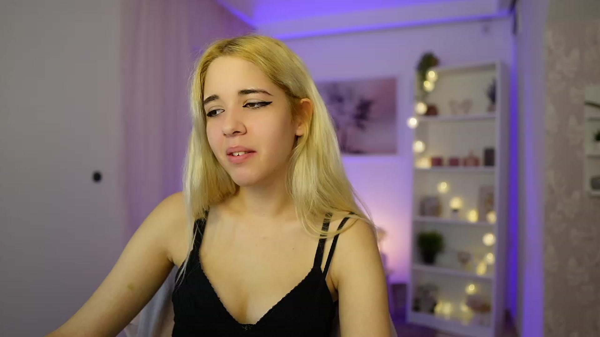 Gallery image thumbnail from Katie_Kush18's myfreecams stream on, 10/22/2023, 08:54 image 7 of 20