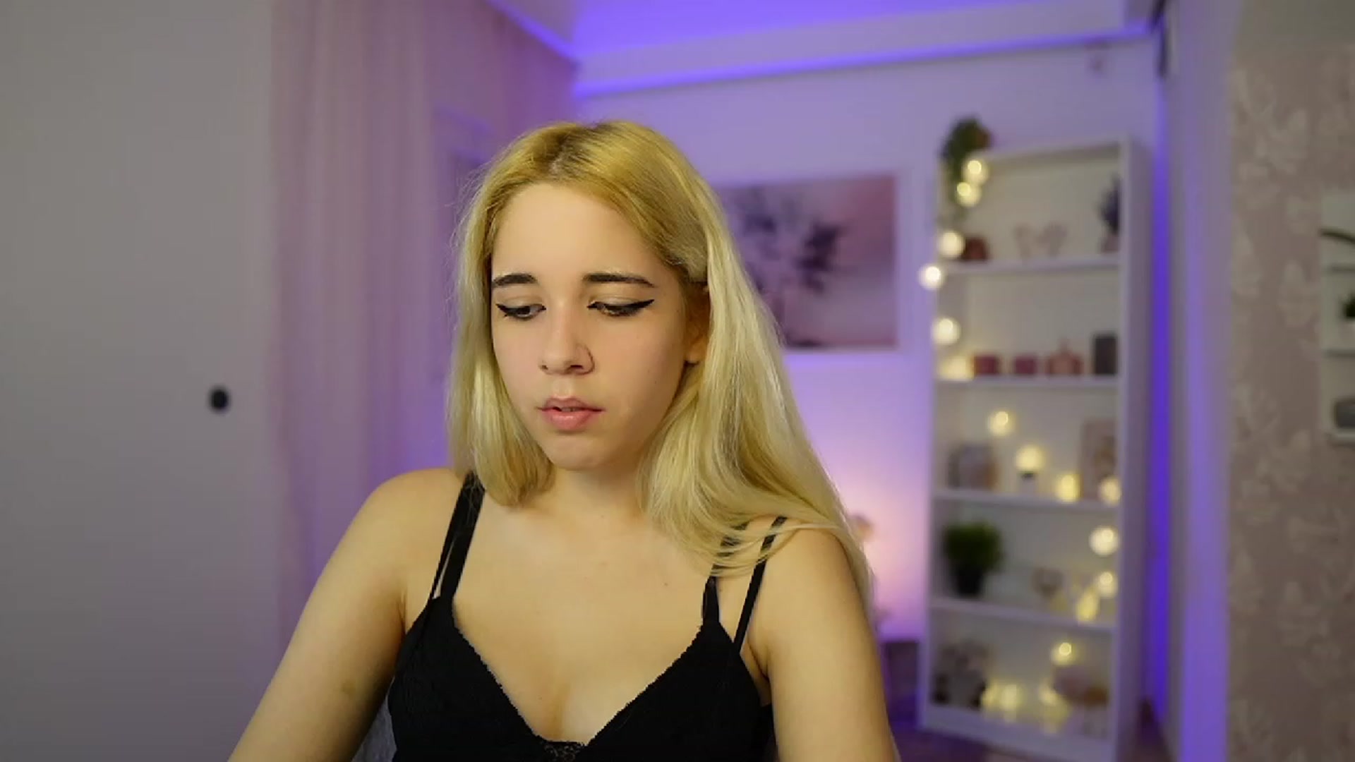 Gallery image thumbnail from Katie_Kush18's myfreecams stream on, 10/22/2023, 08:54 image 15 of 20