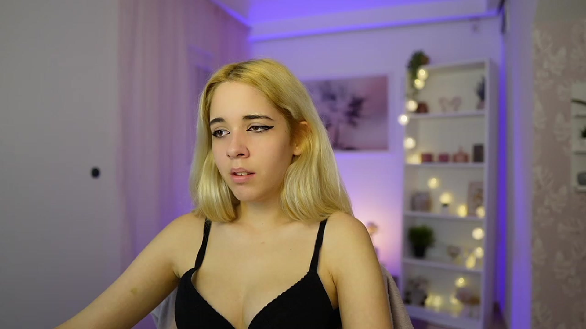 Gallery image thumbnail from Katie_Kush18's myfreecams stream on, 10/22/2023, 10:28 image 20 of 20