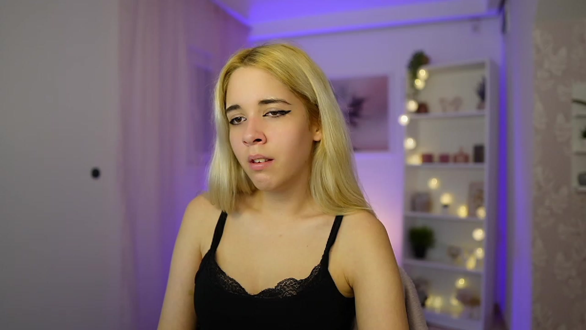 Gallery image thumbnail from Katie_Kush18's myfreecams stream on, 10/22/2023, 12:31 image 8 of 20