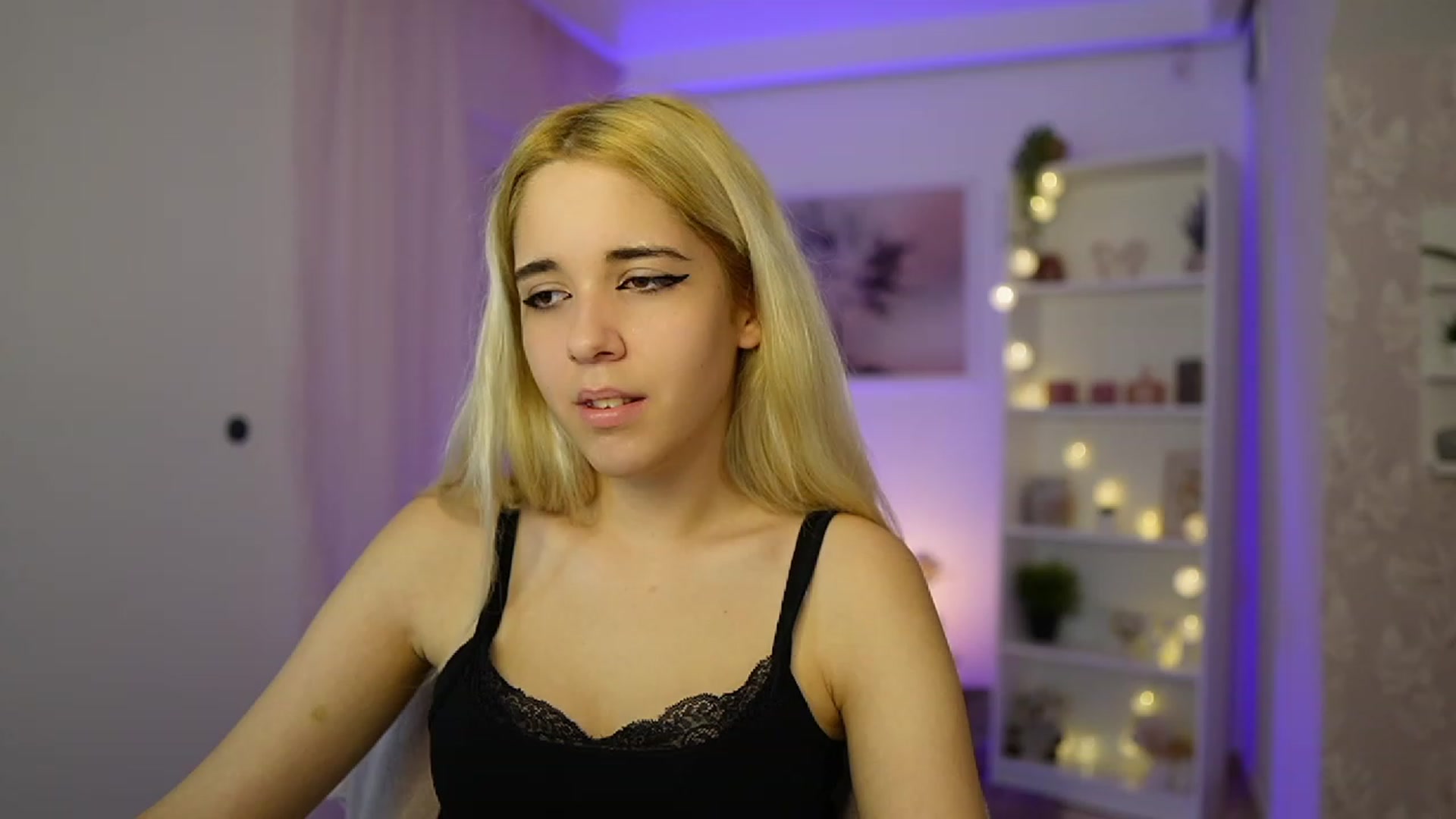 Gallery image thumbnail from Katie_Kush18's myfreecams stream on, 10/22/2023, 12:31 image 3 of 20