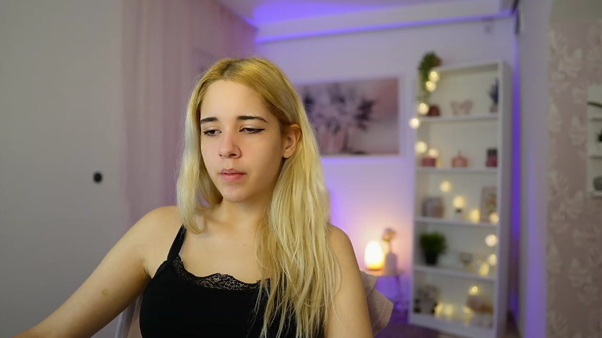 Gallery image thumbnail from Katie_Kush18's myfreecams stream on, 10/24/2023, 09:41 image 2 of 20