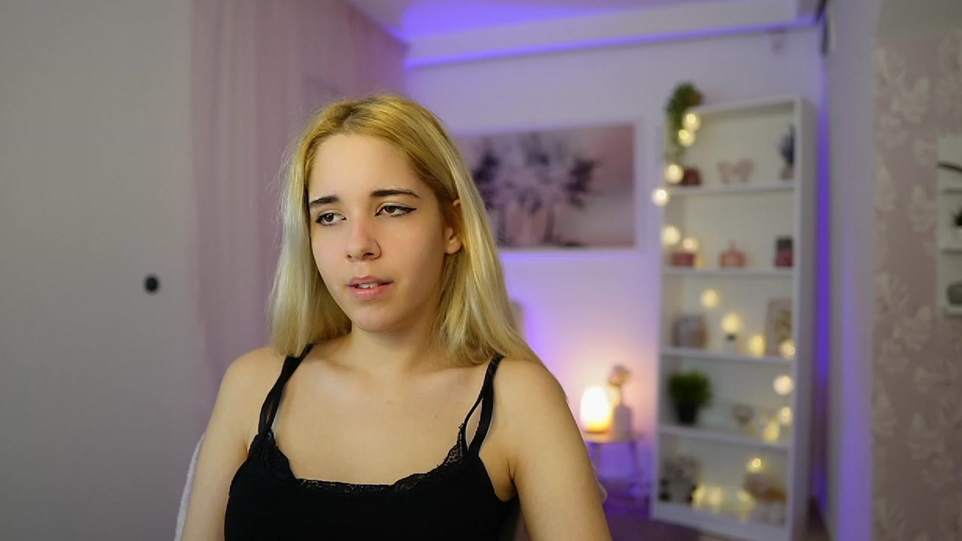 Gallery image thumbnail from Katie_Kush18's myfreecams stream on, 10/24/2023, 12:07 image 5 of 20