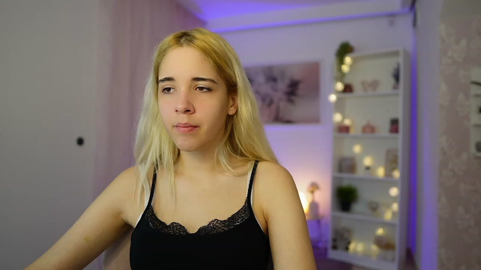Gallery image thumbnail from Katie_Kush18's myfreecams stream on, 10/27/2023, 08:49 image 6 of 20