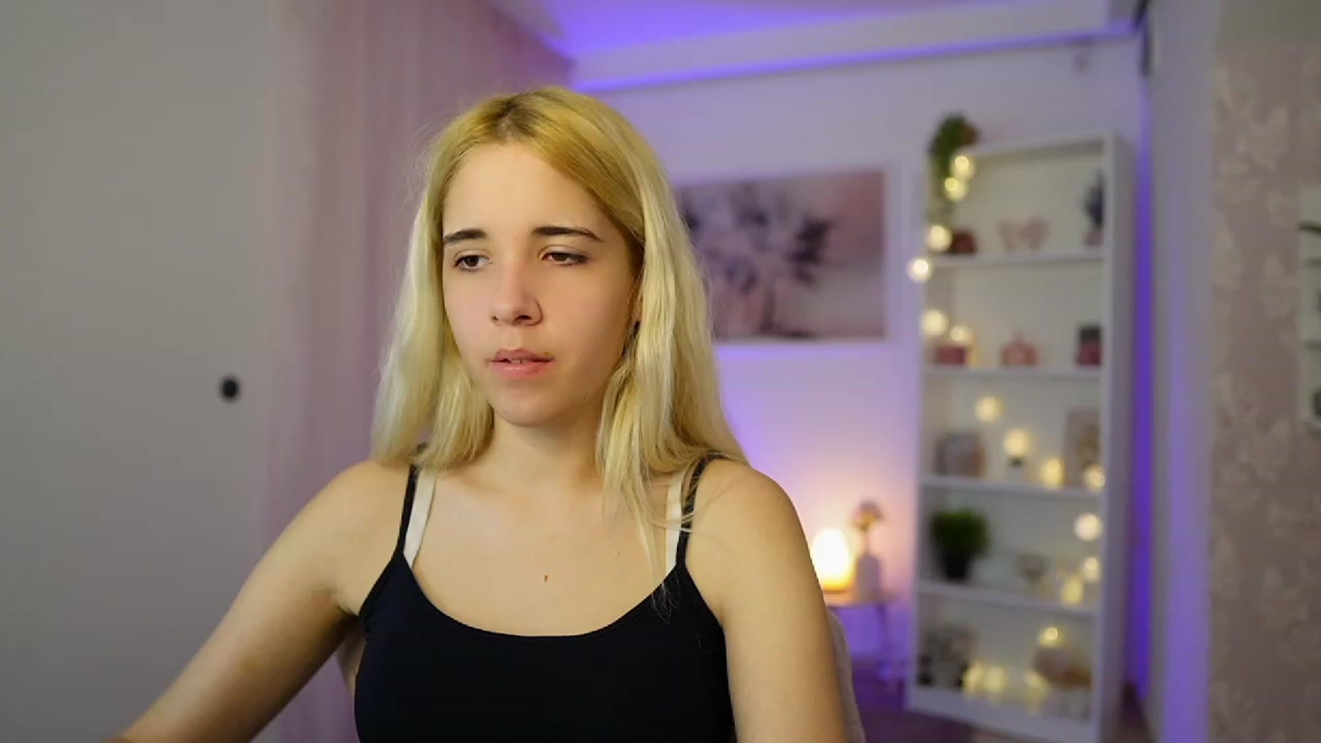 Gallery image thumbnail from Katie_Kush18's myfreecams stream on, 10/27/2023, 12:44 image 2 of 20