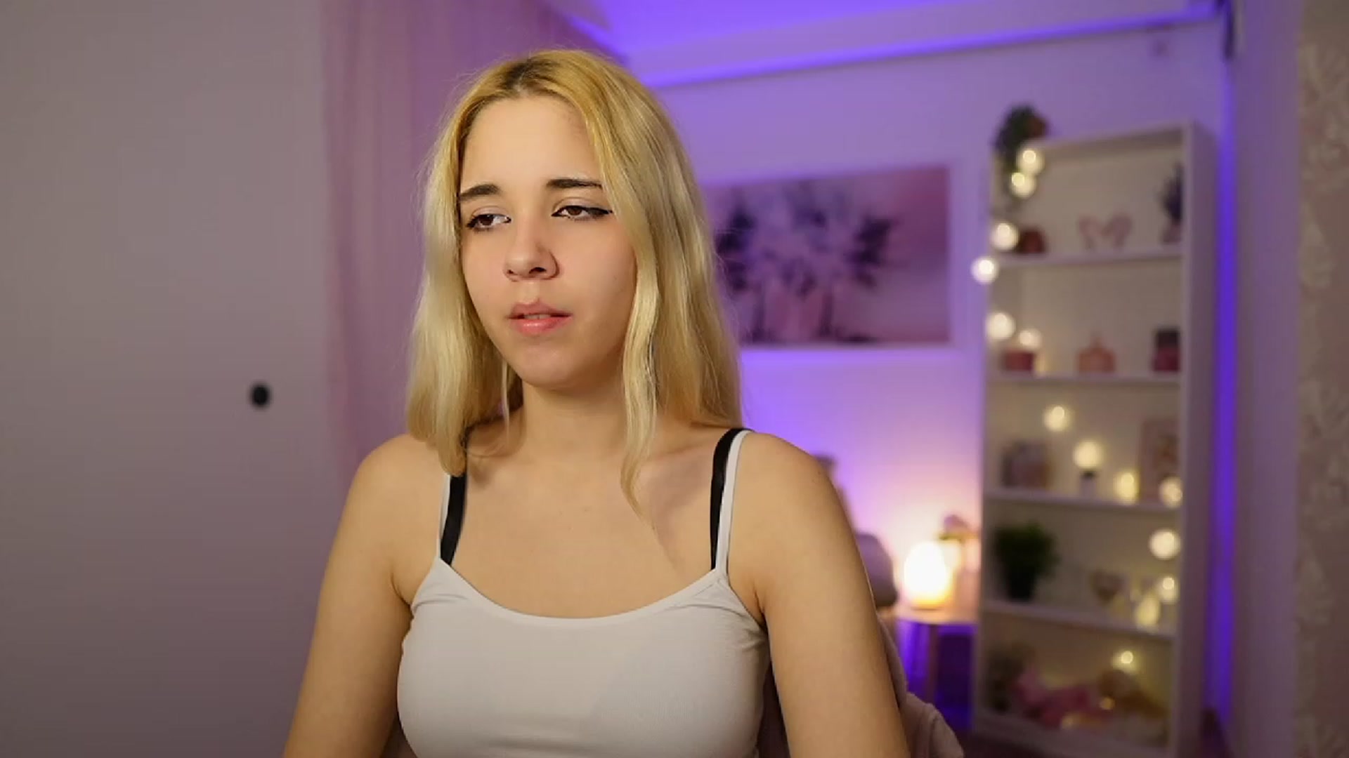 Gallery image thumbnail from Katie_Kush18's myfreecams stream on, 11/04/2023, 10:14 image 13 of 20