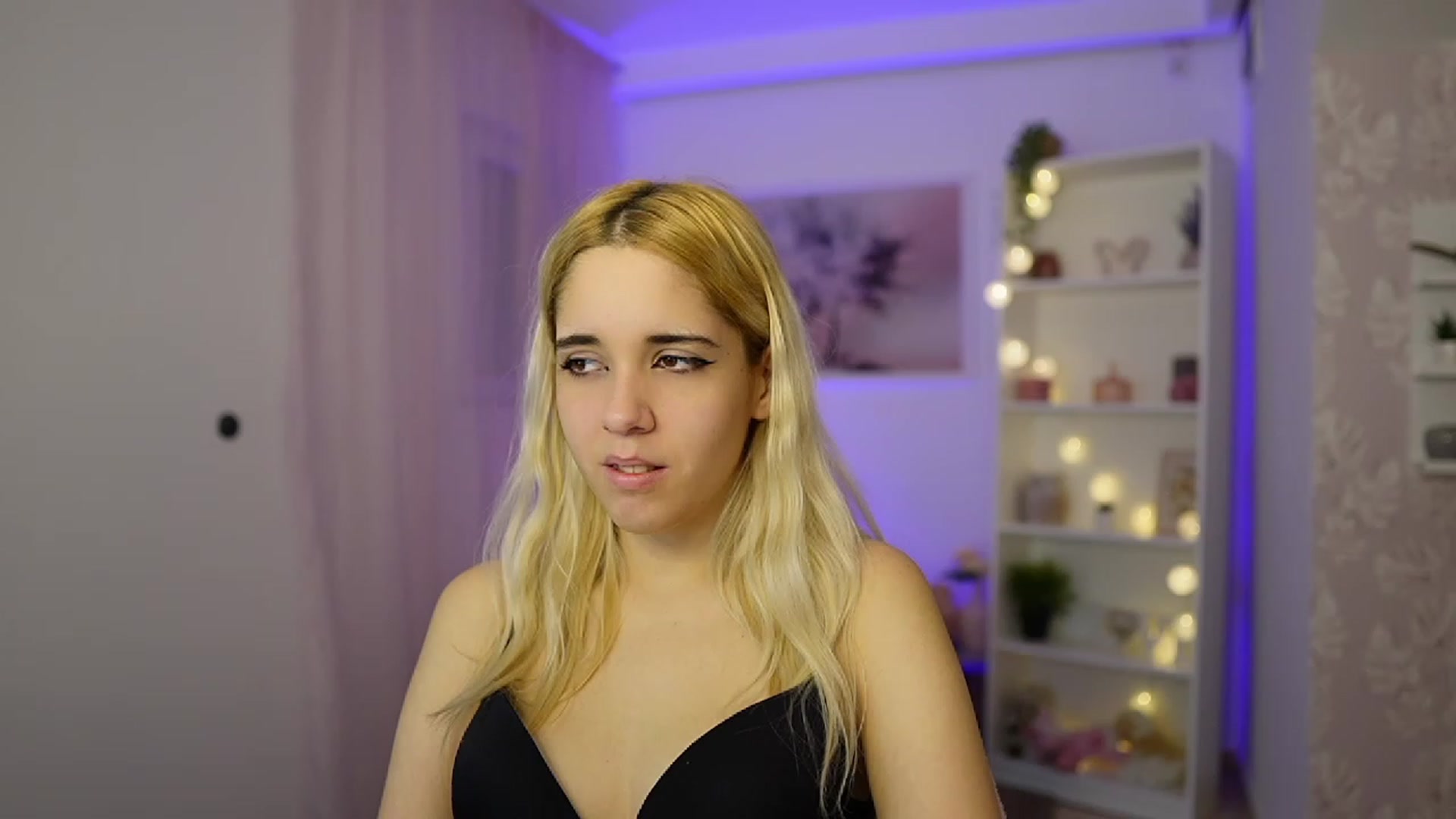 Gallery image thumbnail from Katie_Kush18's myfreecams stream on, 11/07/2023, 12:22 image 7 of 20