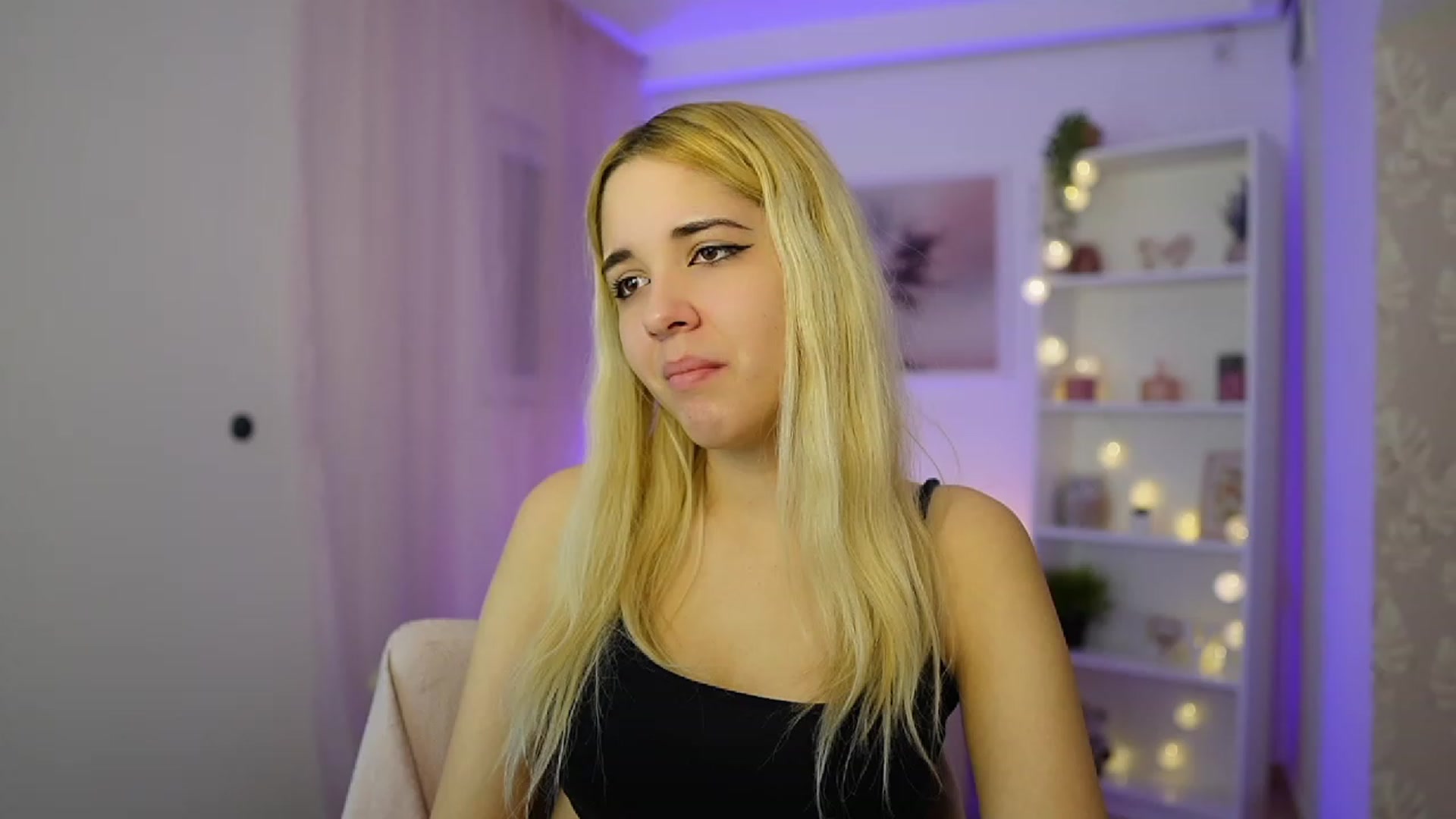 Gallery image thumbnail from Katie_Kush18's myfreecams stream on, 11/30/2023, 11:52 image 20 of 20