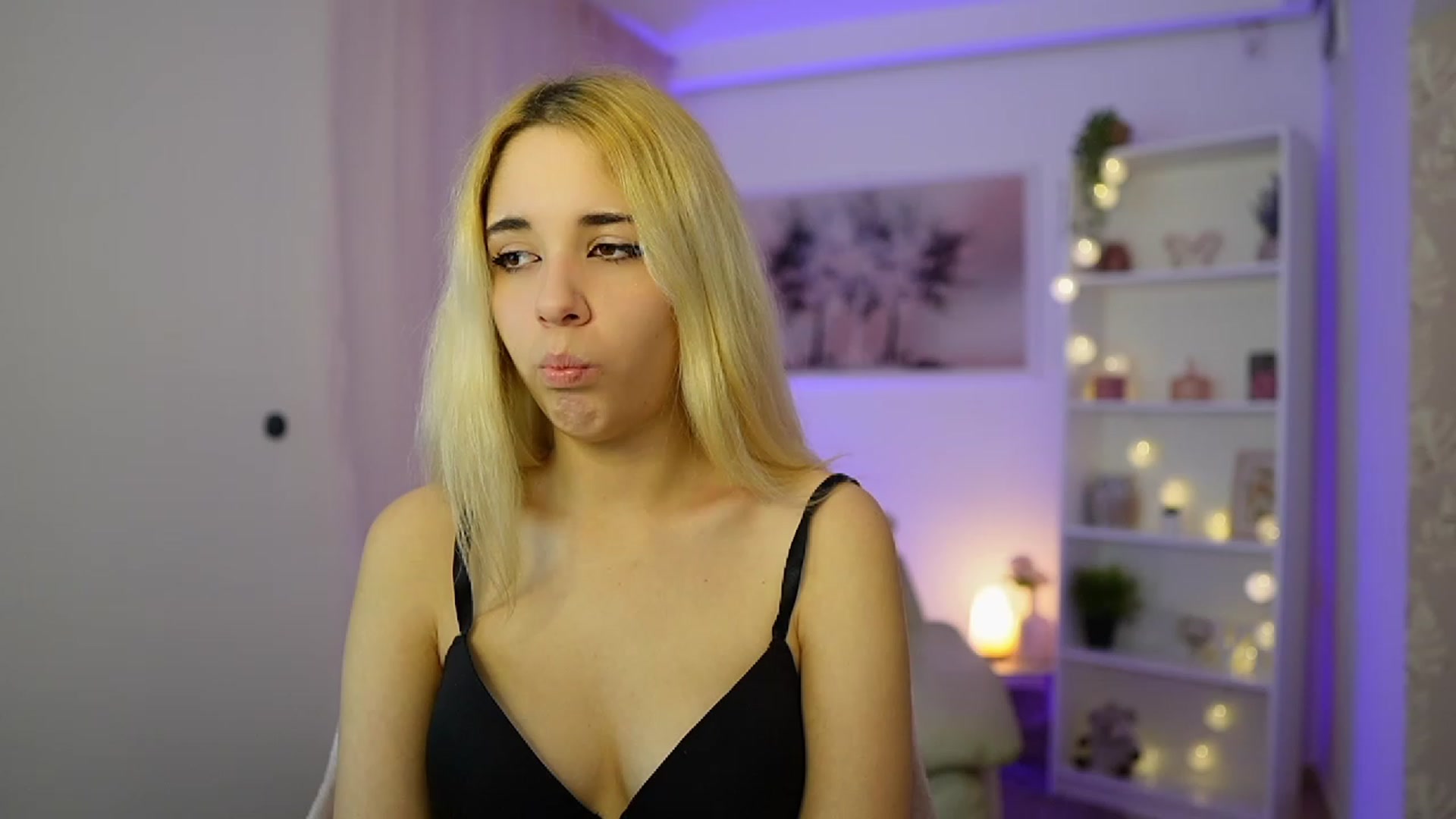 Gallery image thumbnail from Katie_Kush18's myfreecams stream on, 12/02/2023, 12:29 image 6 of 20