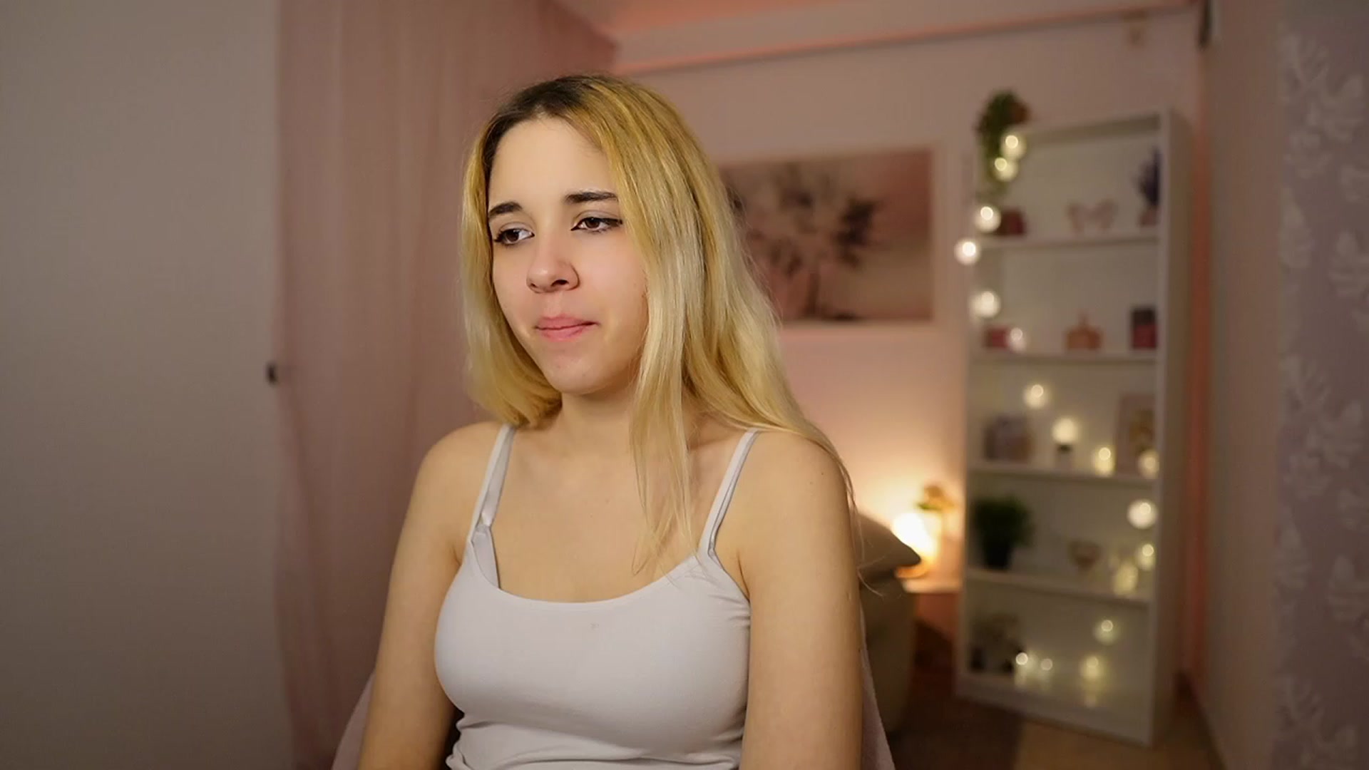 Gallery image thumbnail from Katie_Kush18's myfreecams stream on, 01/30/2024, 11:09 image 2 of 20