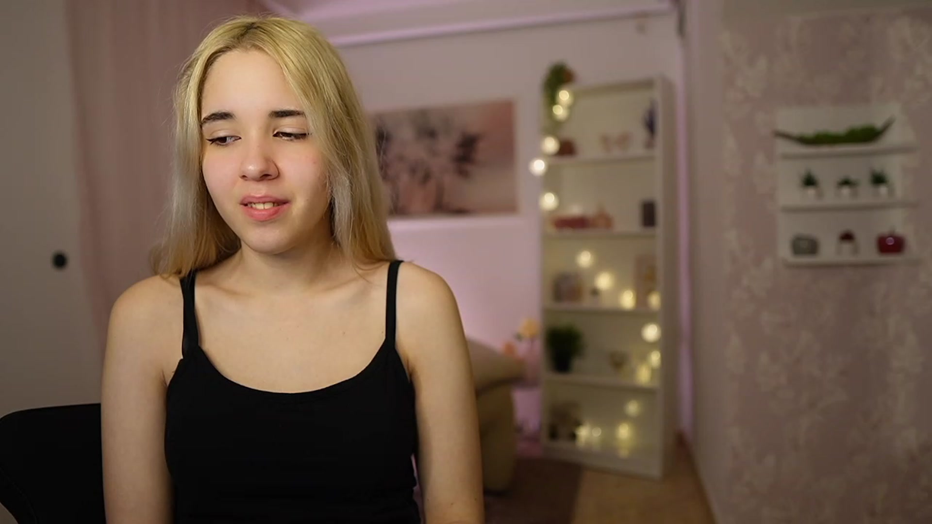 Gallery image thumbnail from Katie_Kush18's myfreecams stream on, 03/01/2024, 11:35 image 17 of 20