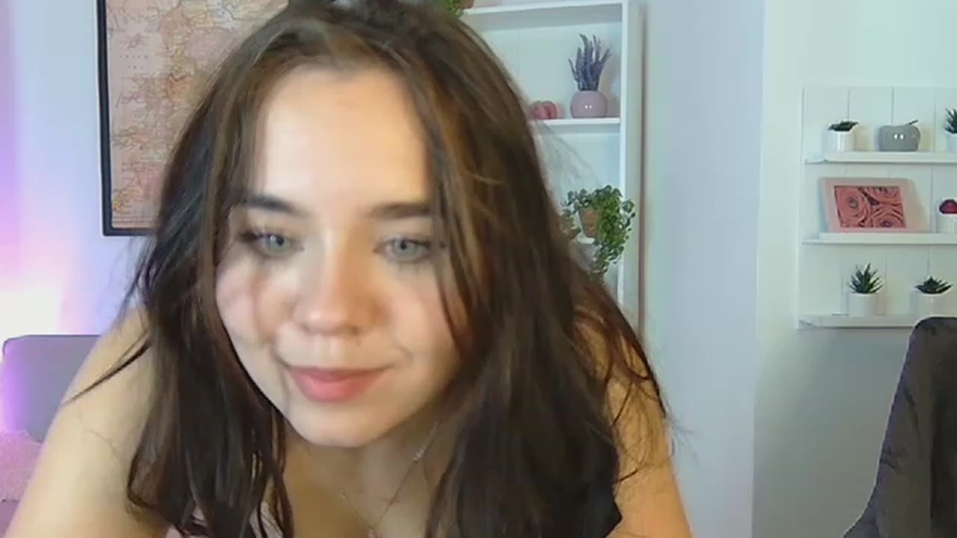 Gallery image thumbnail from Katie_Nice's myfreecams stream on, 11/23/2022, 19:27 image 10 of 20