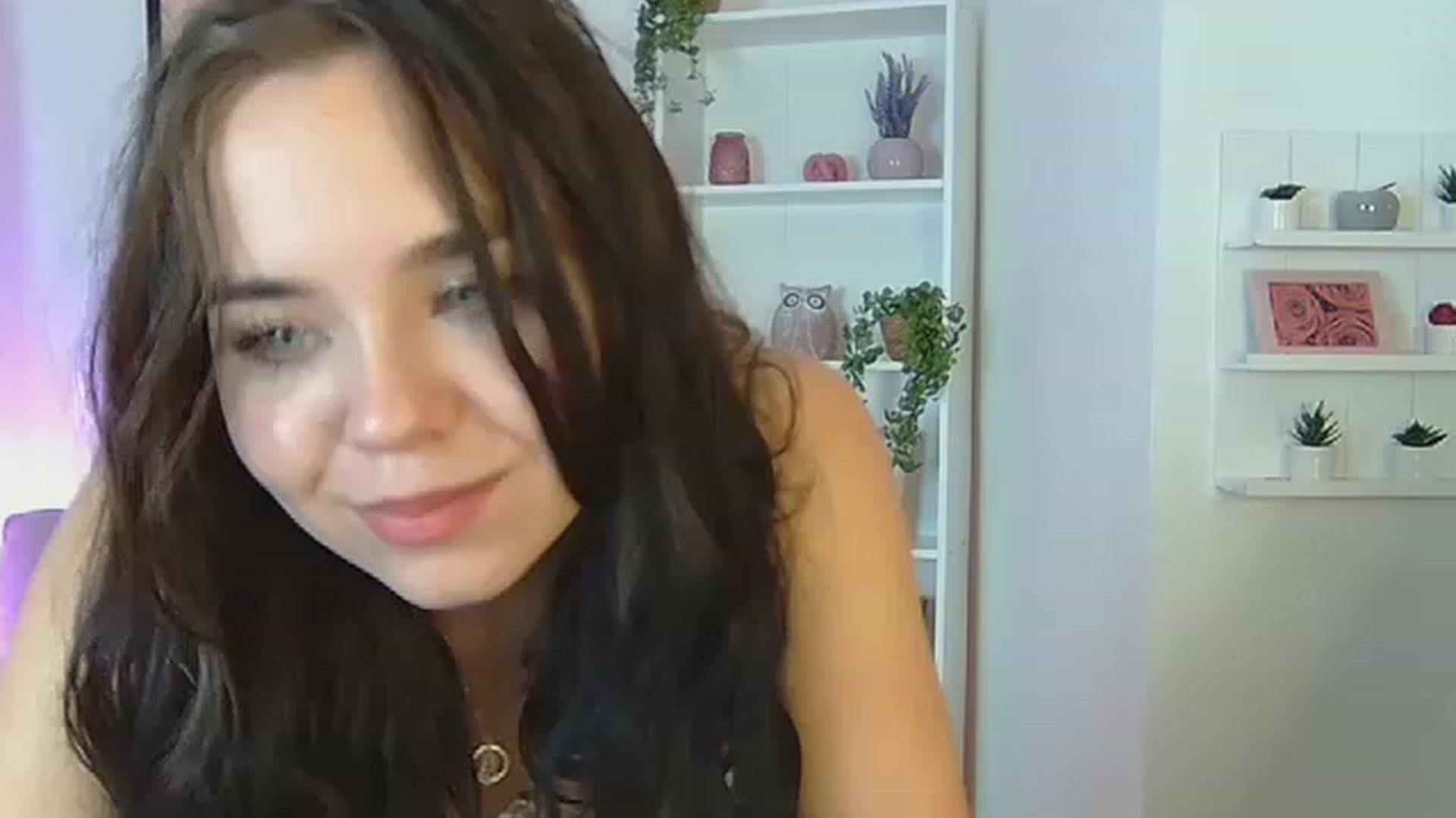 Gallery image thumbnail from Katie_Nice's myfreecams stream on, 11/23/2022, 19:27 image 19 of 20