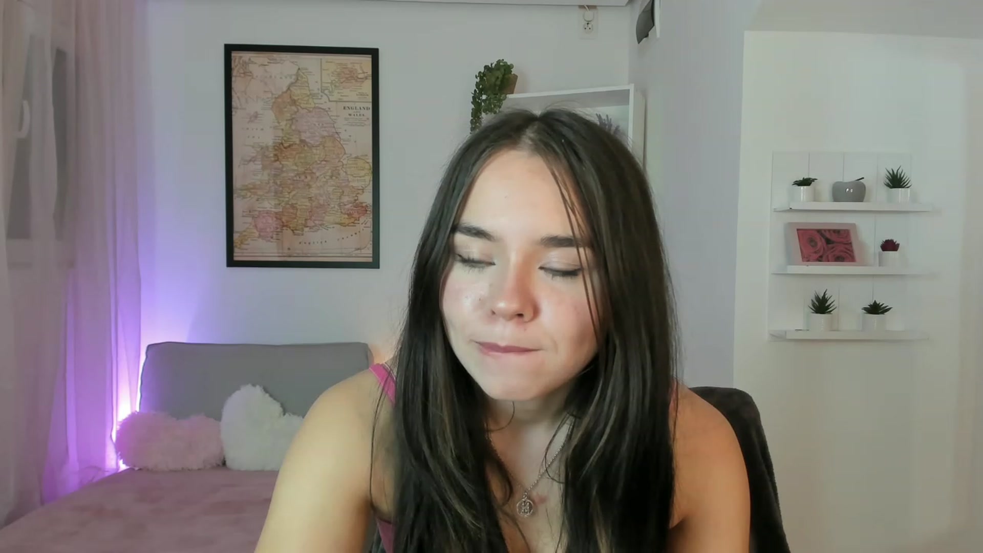 Gallery image thumbnail from Katie_Nice's myfreecams stream on, 11/25/2022, 15:35 image 17 of 20