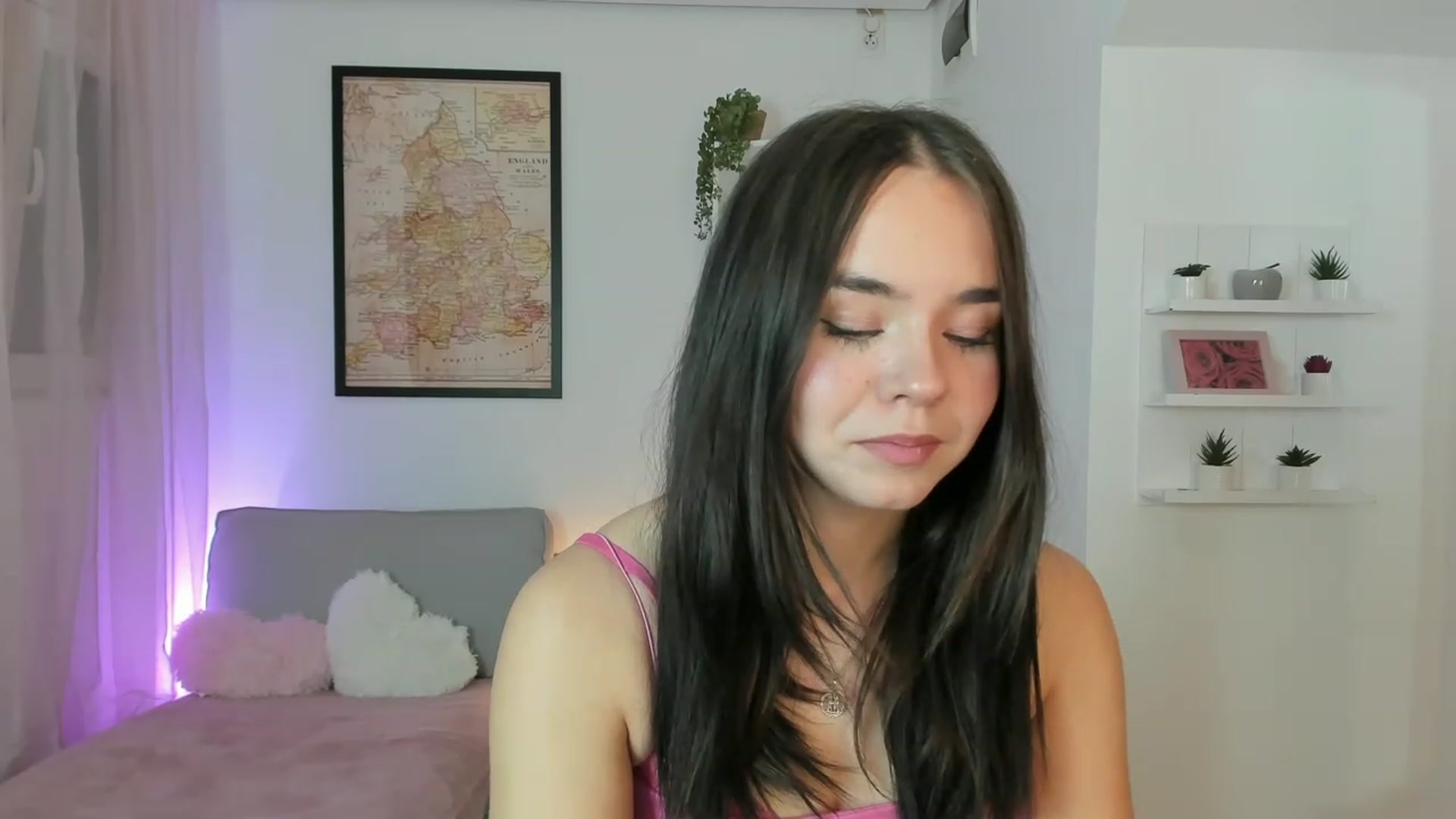 Gallery image thumbnail from Katie_Nice's myfreecams stream on, 11/25/2022, 15:35 image 9 of 20