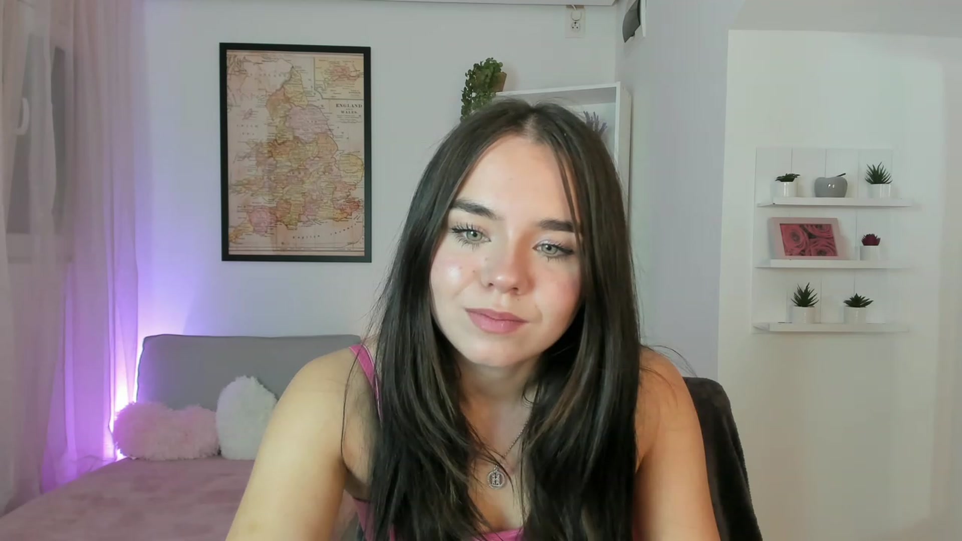 Gallery image thumbnail from Katie_Nice's myfreecams stream on, 11/25/2022, 15:35 image 14 of 20