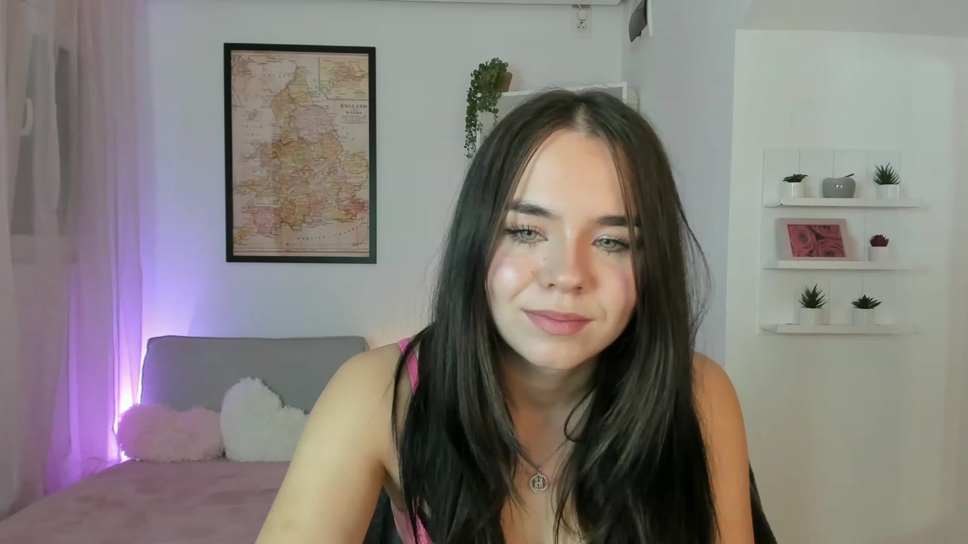 Gallery image thumbnail from Katie_Nice's myfreecams stream on, 11/25/2022, 17:13 image 1 of 20