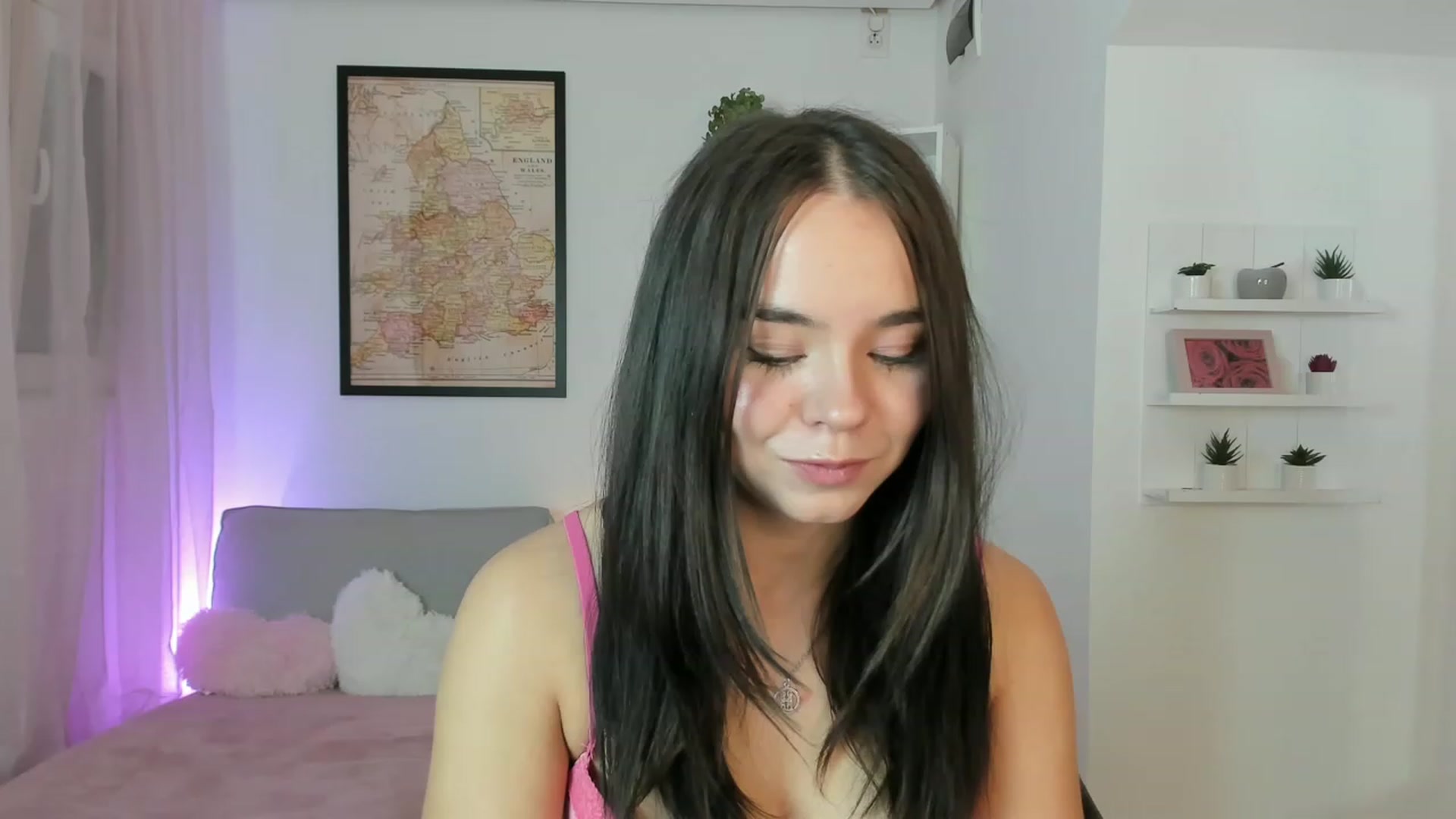 Gallery image thumbnail from Katie_Nice's myfreecams stream on, 11/25/2022, 17:13 image 12 of 20