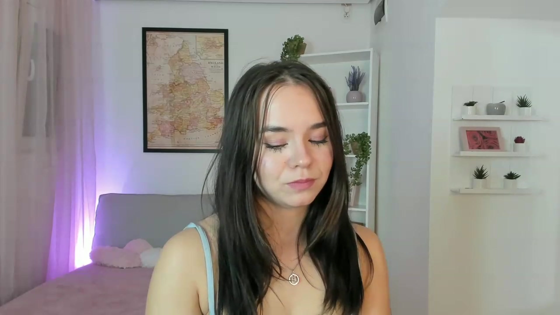 Gallery image thumbnail from Katie_Nice's myfreecams stream on, 11/26/2022, 18:20 image 12 of 20