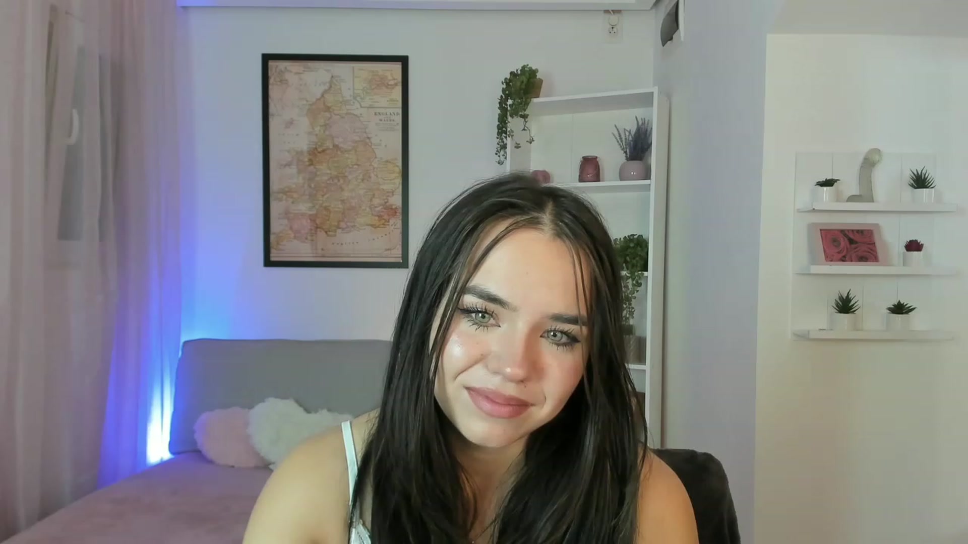Gallery image thumbnail from Katie_Nice's myfreecams stream on, 11/28/2022, 17:10 image 19 of 20