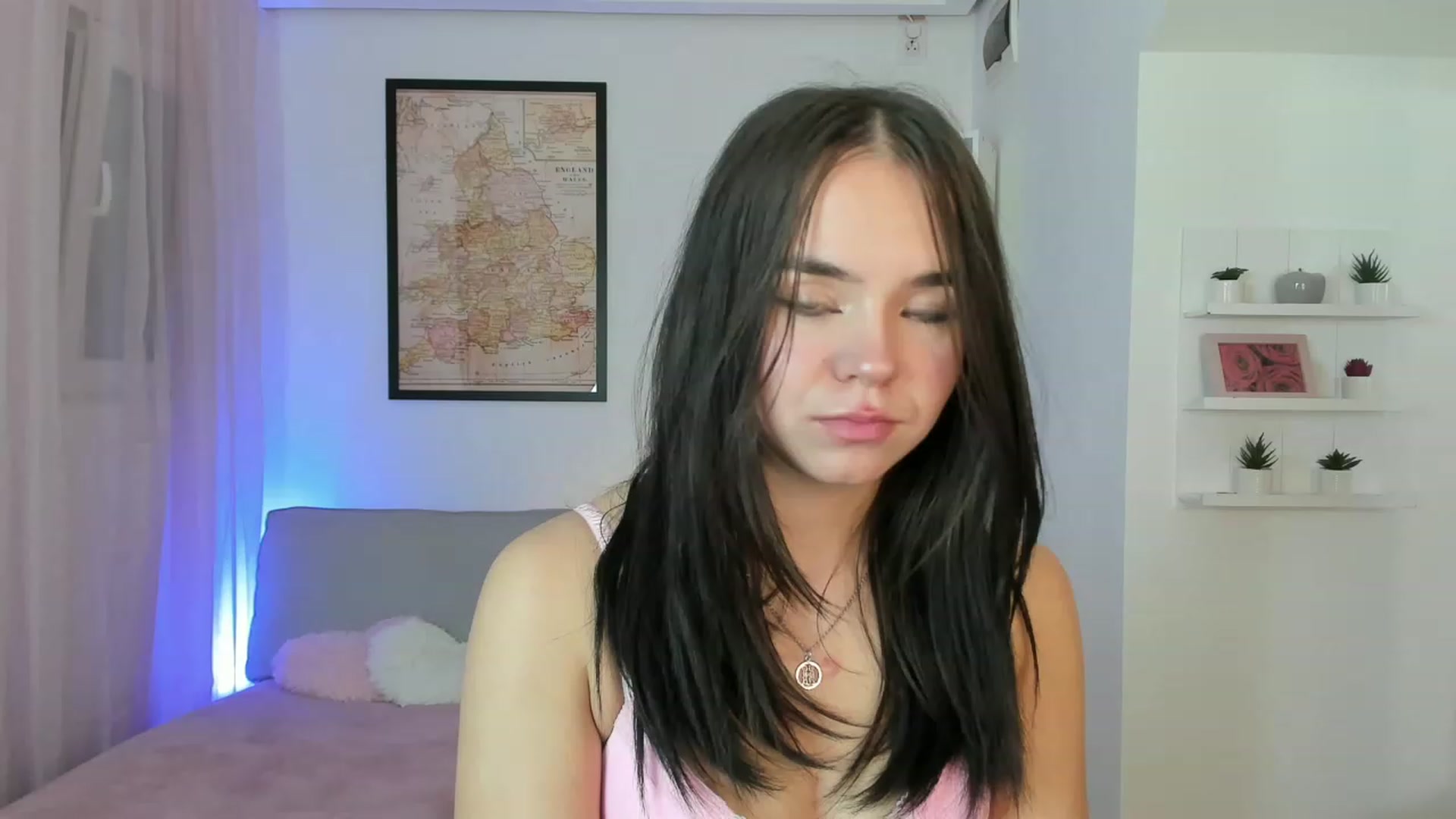 Gallery image thumbnail from Katie_Nice's myfreecams stream on, 11/29/2022, 15:36 image 16 of 20