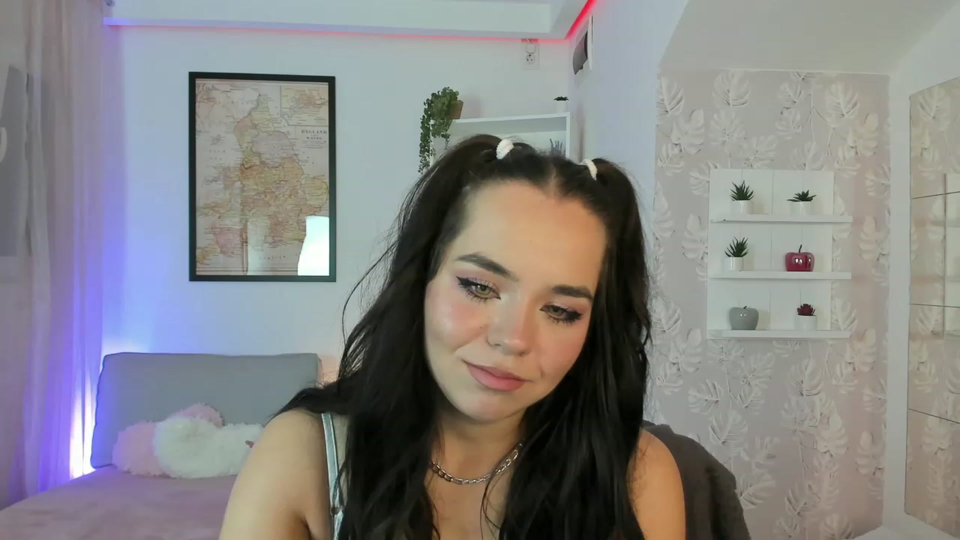 Gallery image thumbnail from Katie_Nice's myfreecams stream on, 12/02/2022, 16:07 image 17 of 20