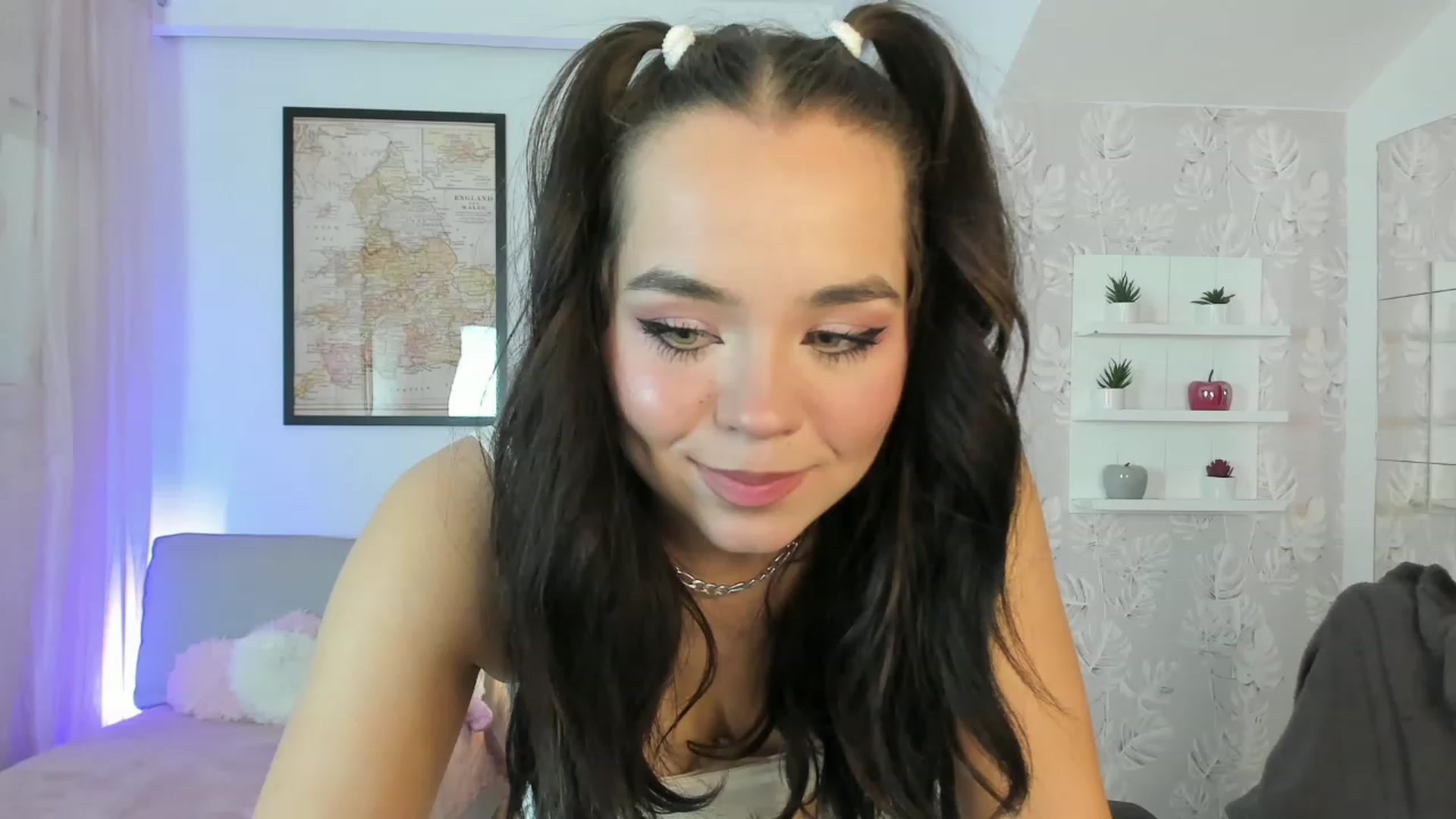 Gallery image thumbnail from Katie_Nice's myfreecams stream on, 12/02/2022, 16:07 image 3 of 20