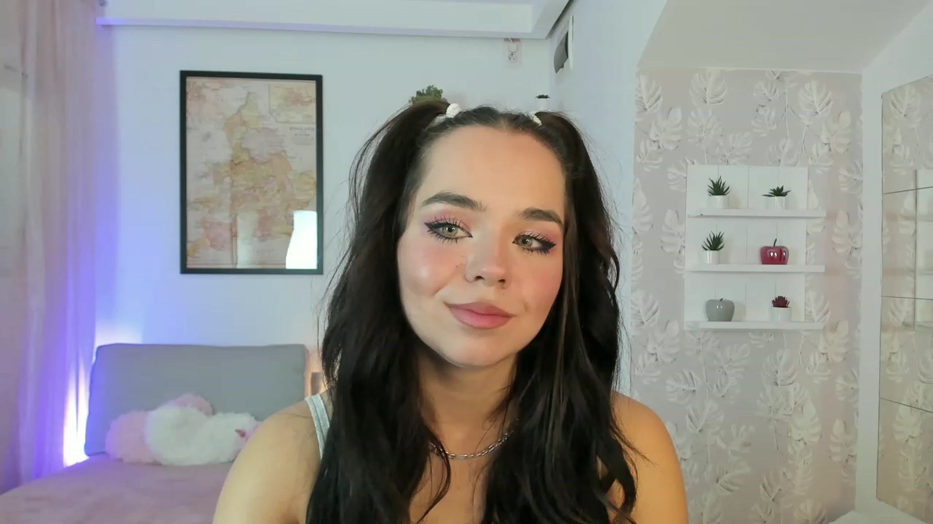 Gallery image thumbnail from Katie_Nice's myfreecams stream on, 12/02/2022, 16:07 image 4 of 20