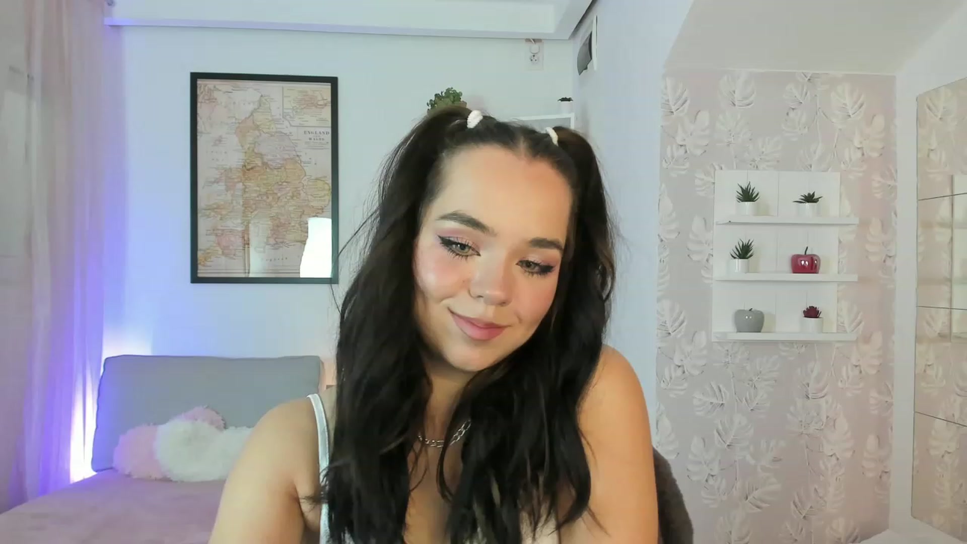 Gallery image thumbnail from Katie_Nice's myfreecams stream on, 12/02/2022, 16:07 image 13 of 20