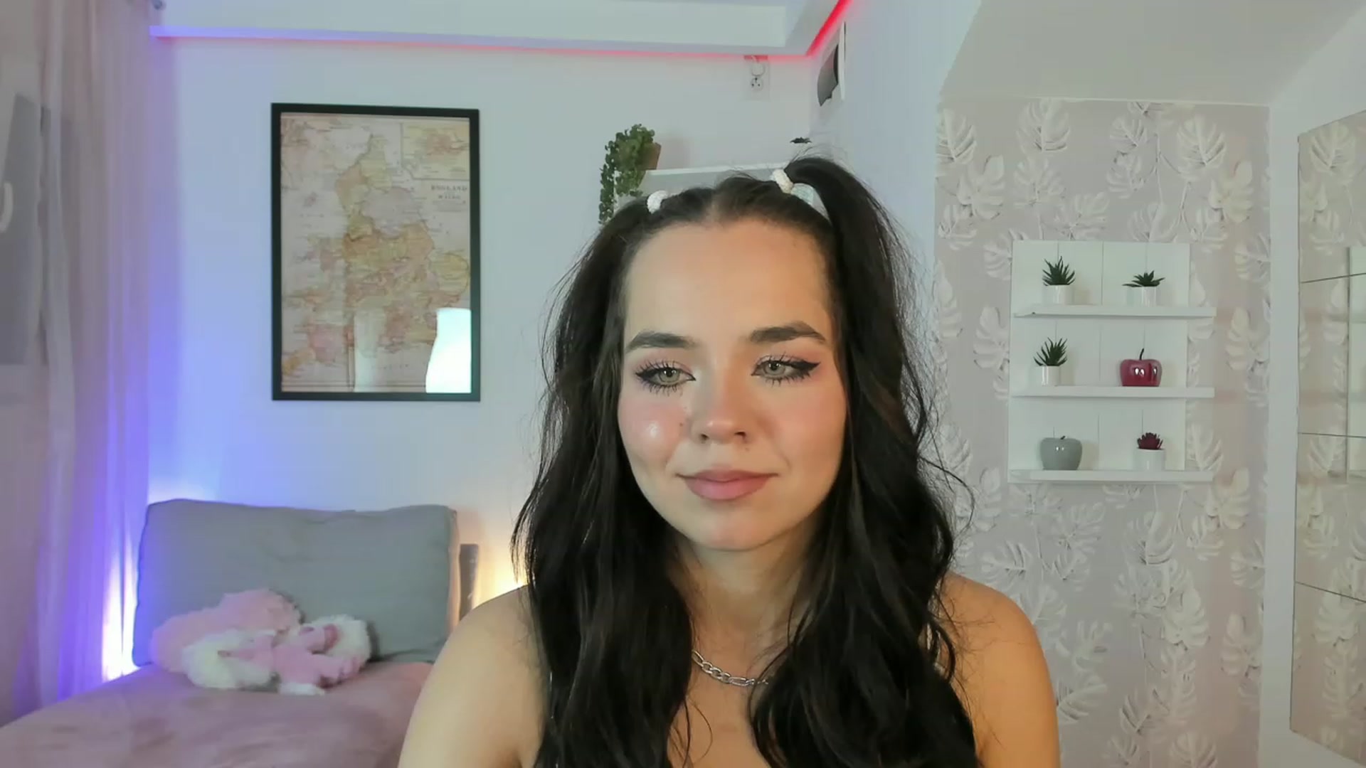 Gallery image thumbnail from Katie_Nice's myfreecams stream on, 12/02/2022, 18:56 image 8 of 20