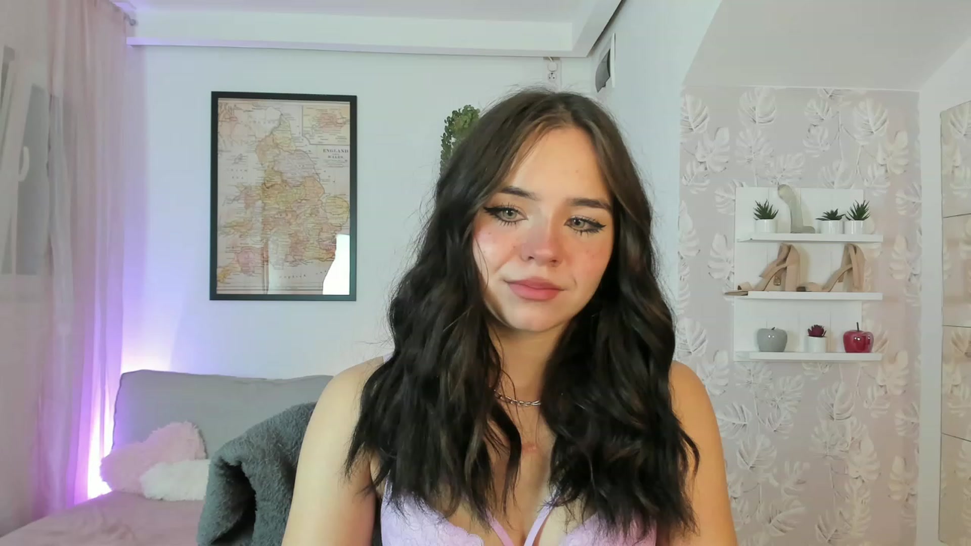 Gallery image thumbnail from Katie_Nice's myfreecams stream on, 12/07/2022, 14:34 image 13 of 20