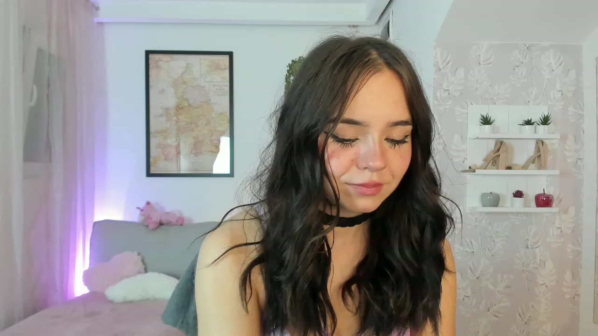 Gallery image thumbnail from Katie_Nice's myfreecams stream on, 12/07/2022, 18:12 image 9 of 20