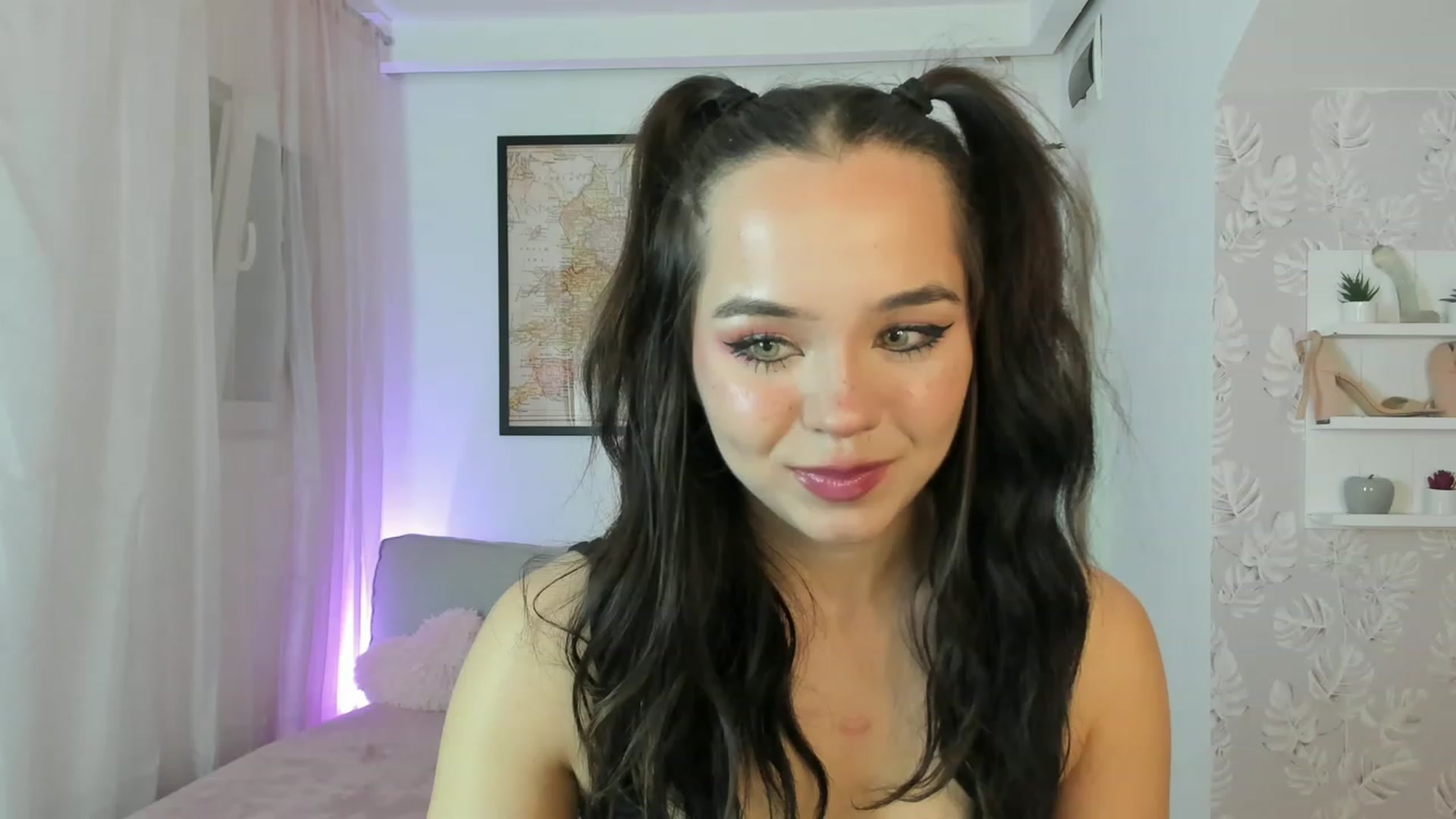 Gallery image thumbnail from Katie_Nice's myfreecams stream on, 12/08/2022, 14:05 image 17 of 20