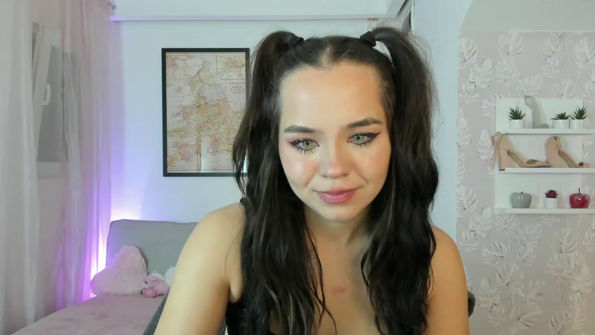 Gallery image thumbnail from Katie_Nice's myfreecams stream on, 12/08/2022, 15:40 image 11 of 20