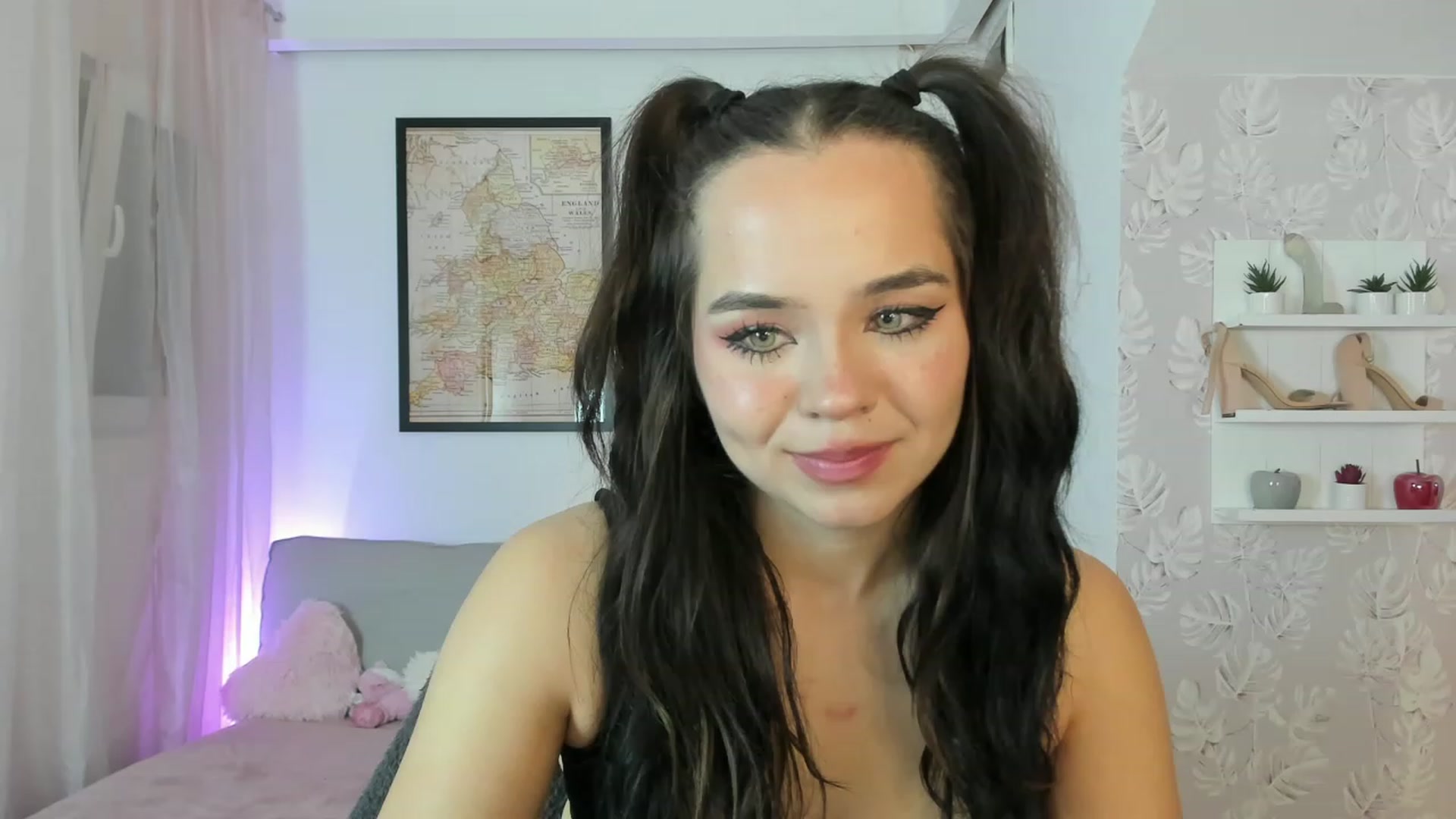 Gallery image thumbnail from Katie_Nice's myfreecams stream on, 12/08/2022, 15:40 image 12 of 20