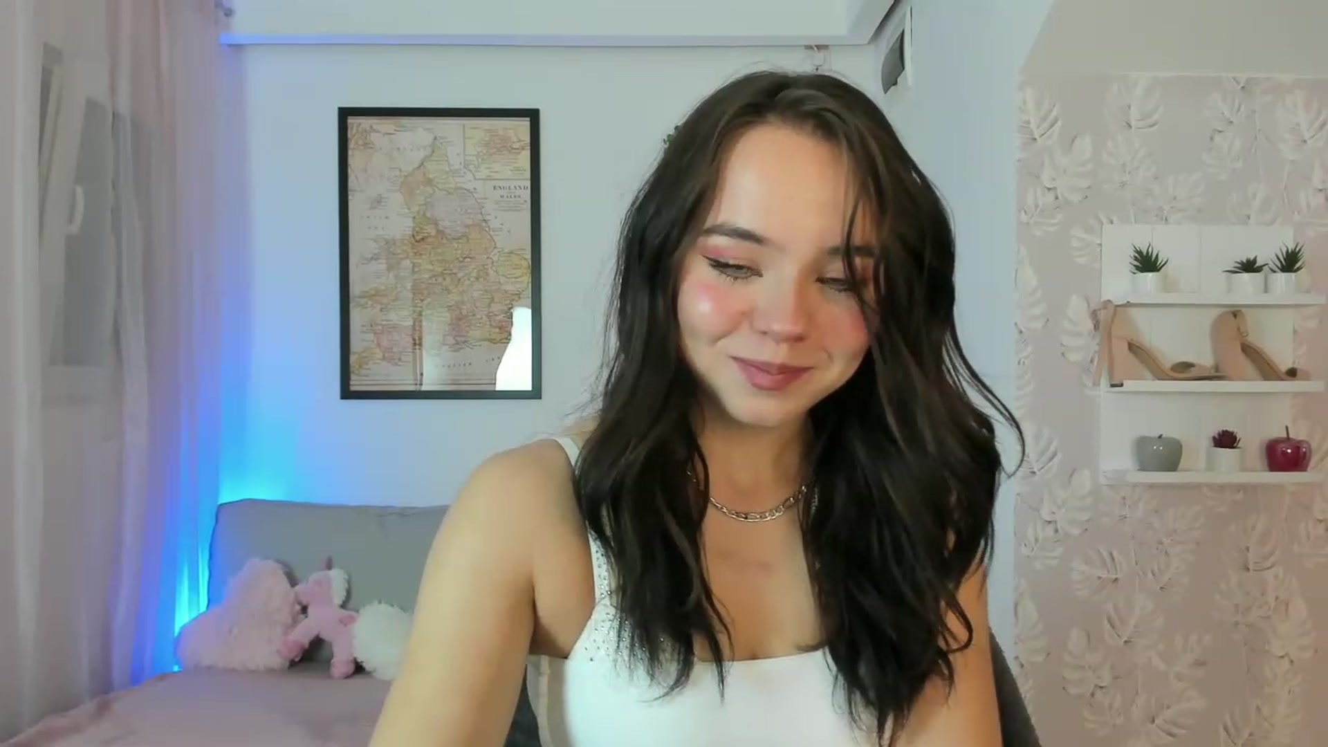 Gallery image thumbnail from Katie_Nice's myfreecams stream on, 12/12/2022, 13:04 image 16 of 20
