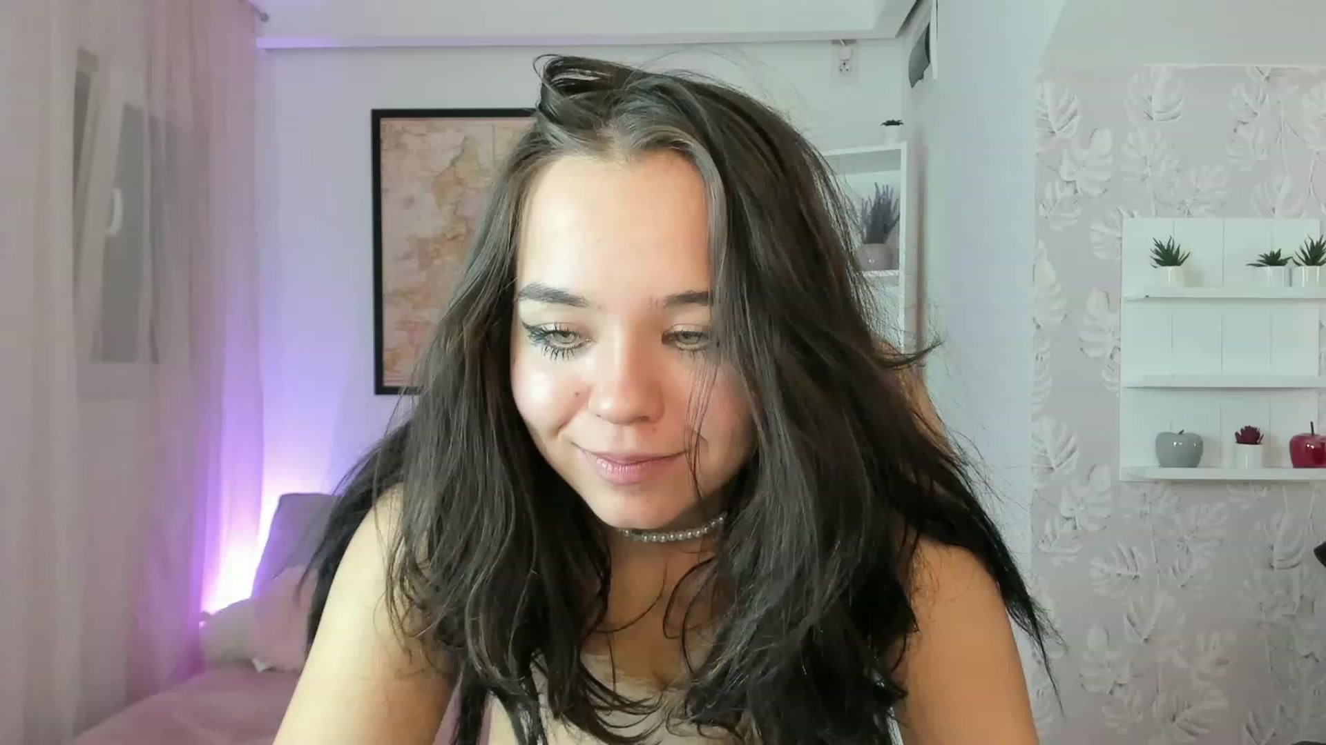 Gallery image thumbnail from Katie_Nice's myfreecams stream on, 12/18/2022, 17:18 image 2 of 20