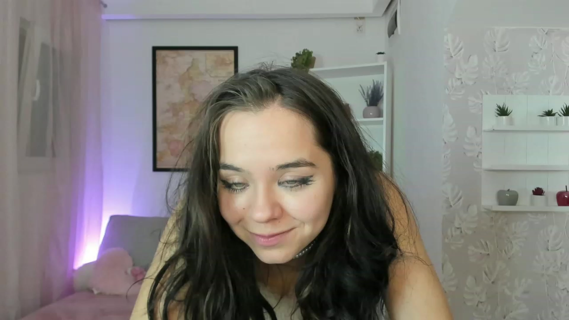 Gallery image thumbnail from Katie_Nice's myfreecams stream on, 12/18/2022, 19:45 image 15 of 20