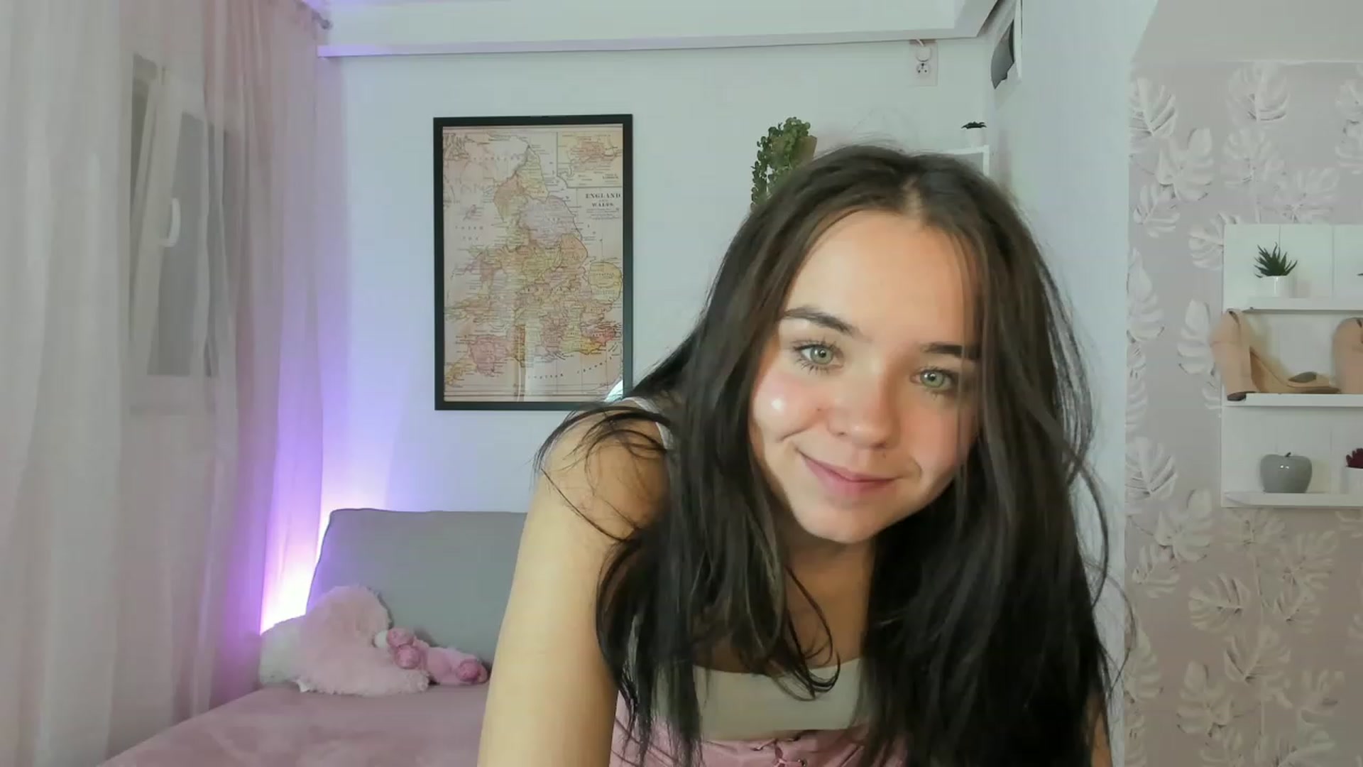 Gallery image thumbnail from Katie_Nice's myfreecams stream on, 12/19/2022, 17:45 image 8 of 20