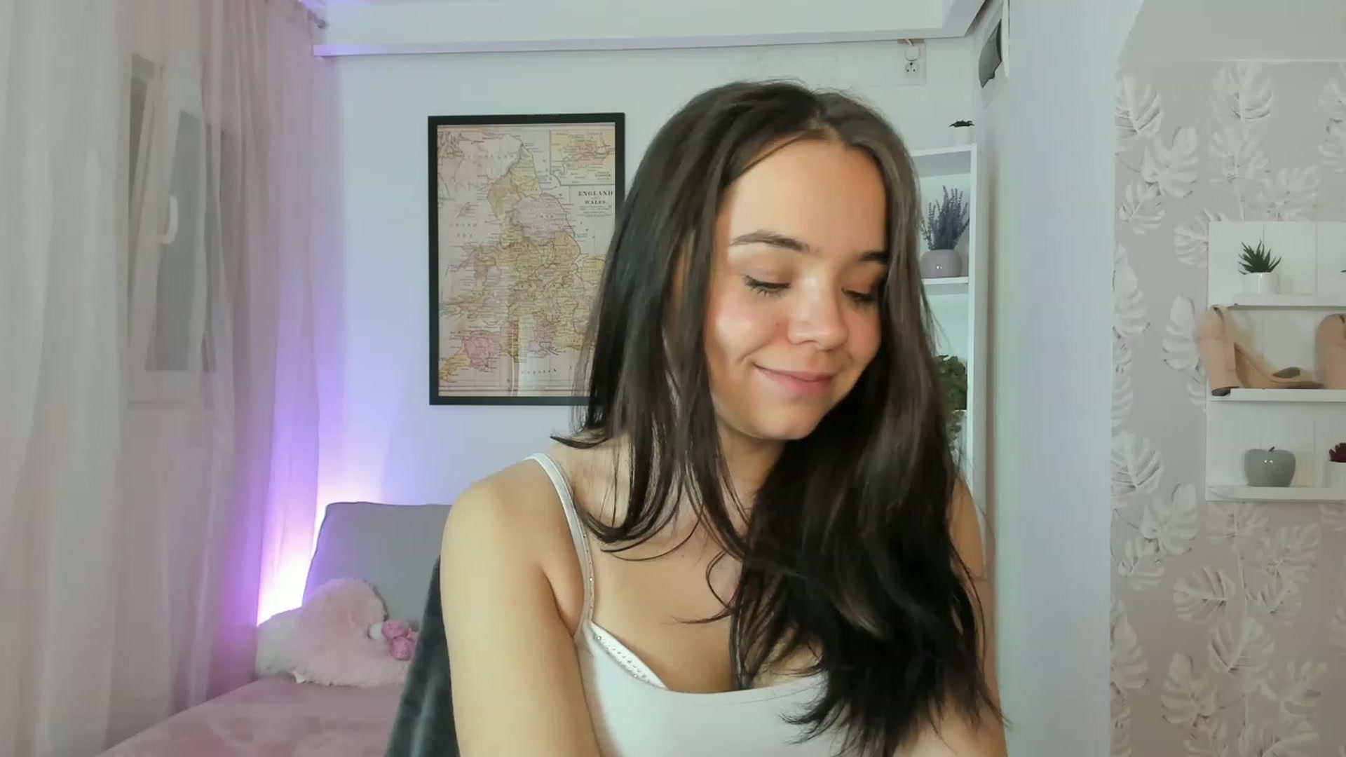 Gallery image thumbnail from Katie_Nice's myfreecams stream on, 12/19/2022, 17:45 image 19 of 20