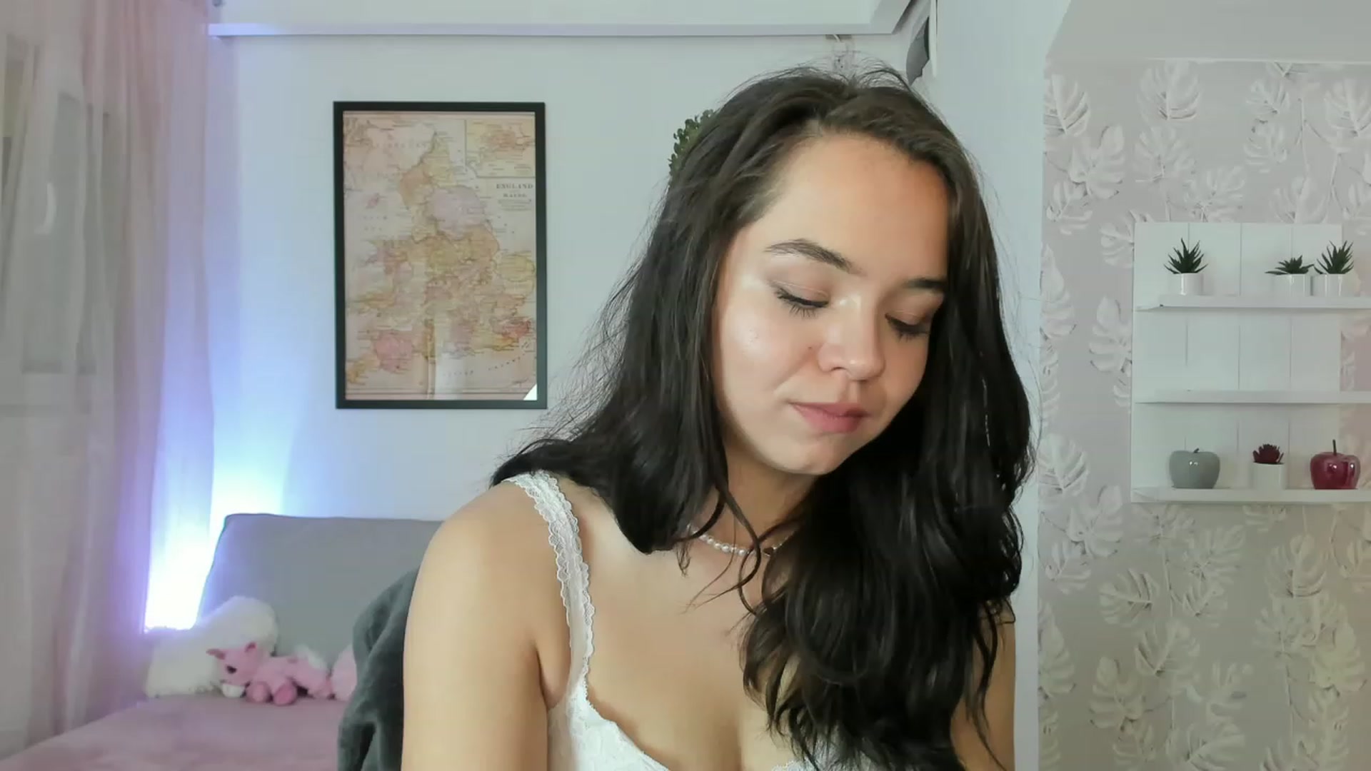 Gallery image thumbnail from Katie_Nice's myfreecams stream on, 12/22/2022, 16:30 image 15 of 20