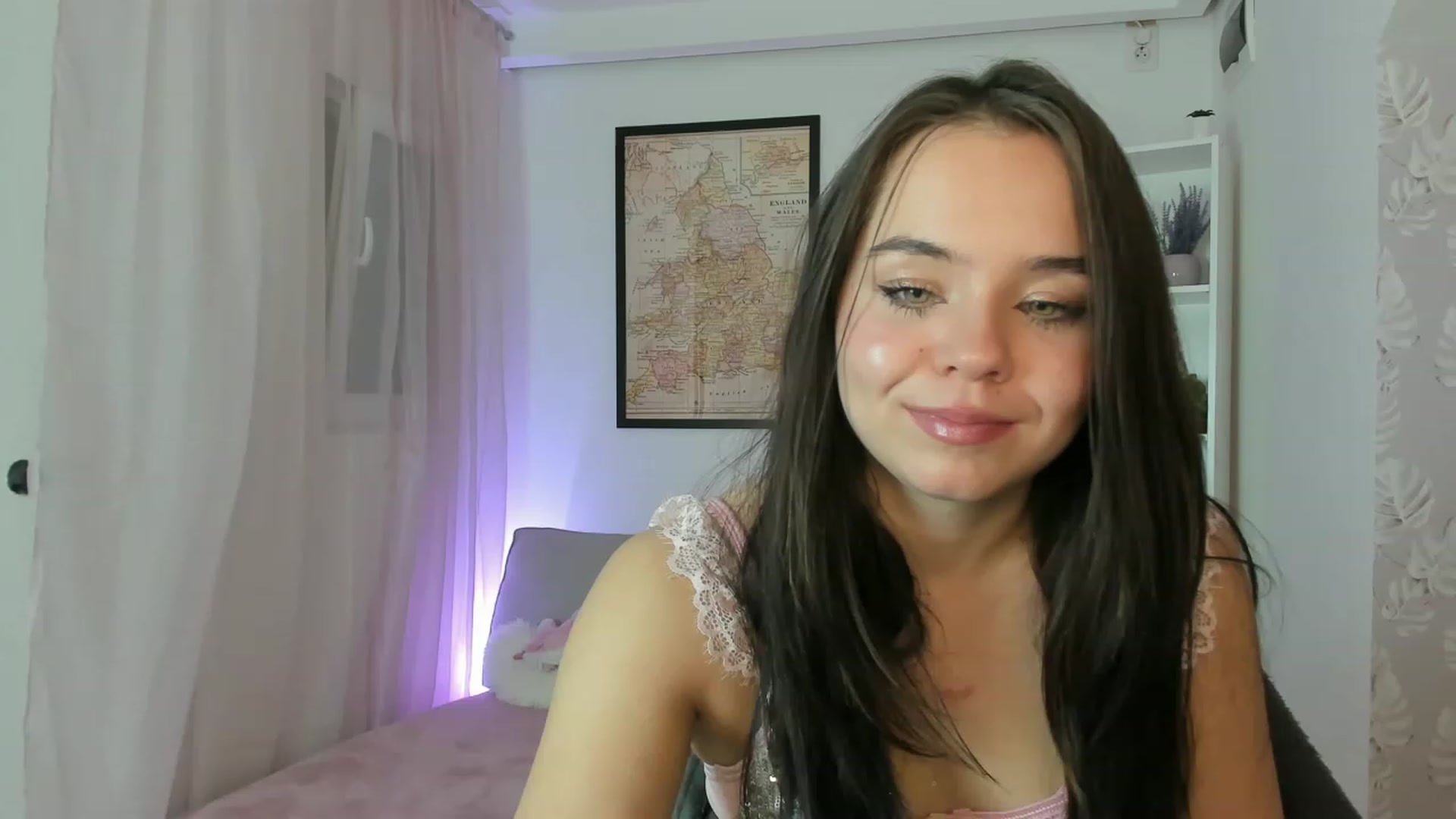 Gallery image thumbnail from Katie_Nice's myfreecams stream on, 12/29/2022, 18:29 image 6 of 20
