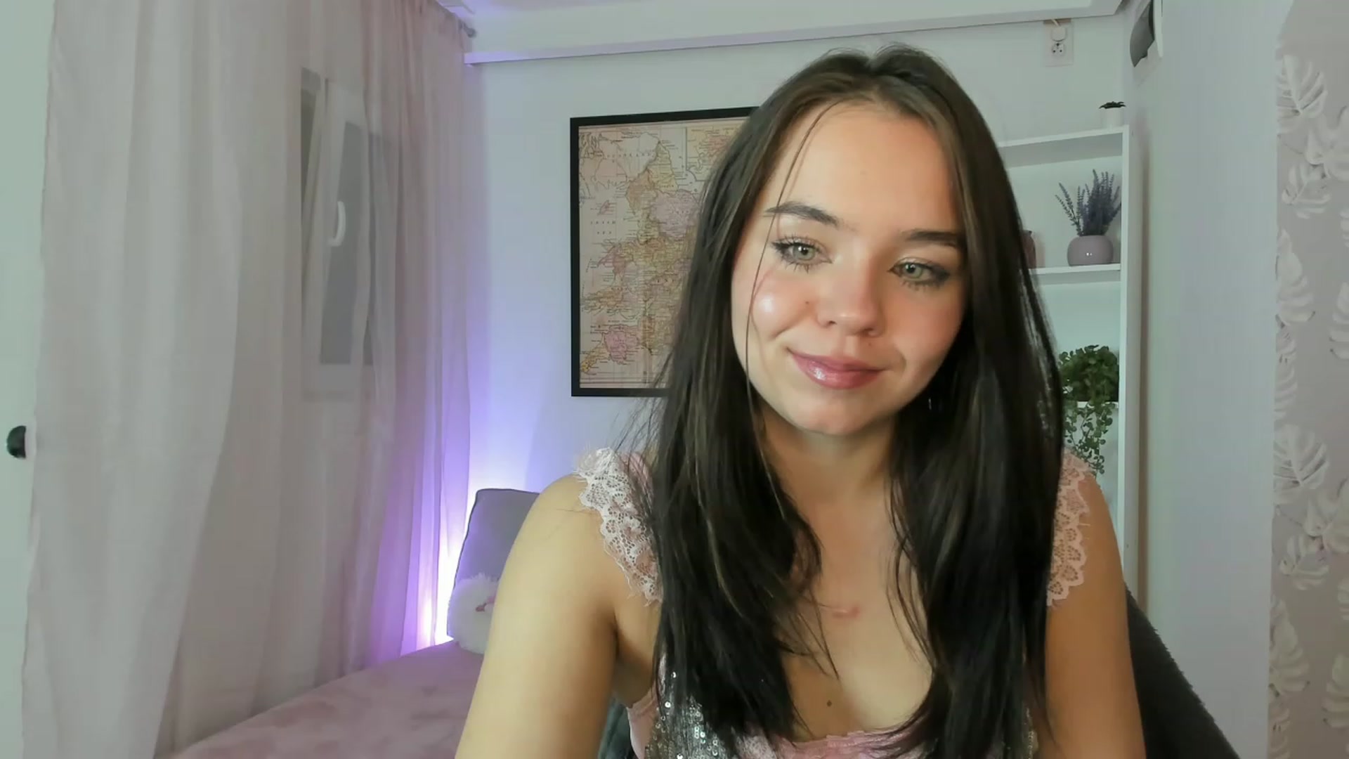 Gallery image thumbnail from Katie_Nice's myfreecams stream on, 12/29/2022, 18:29 image 8 of 20