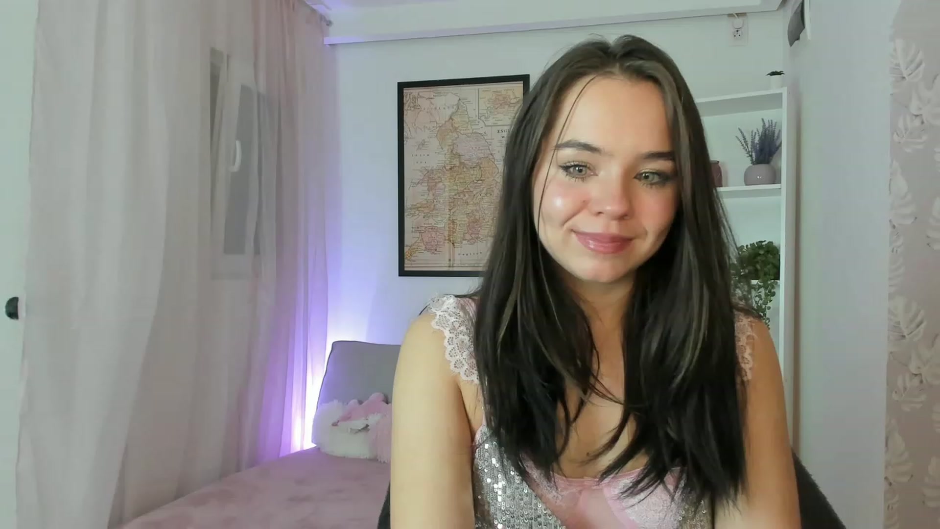 Gallery image thumbnail from Katie_Nice's myfreecams stream on, 12/29/2022, 18:29 image 16 of 20