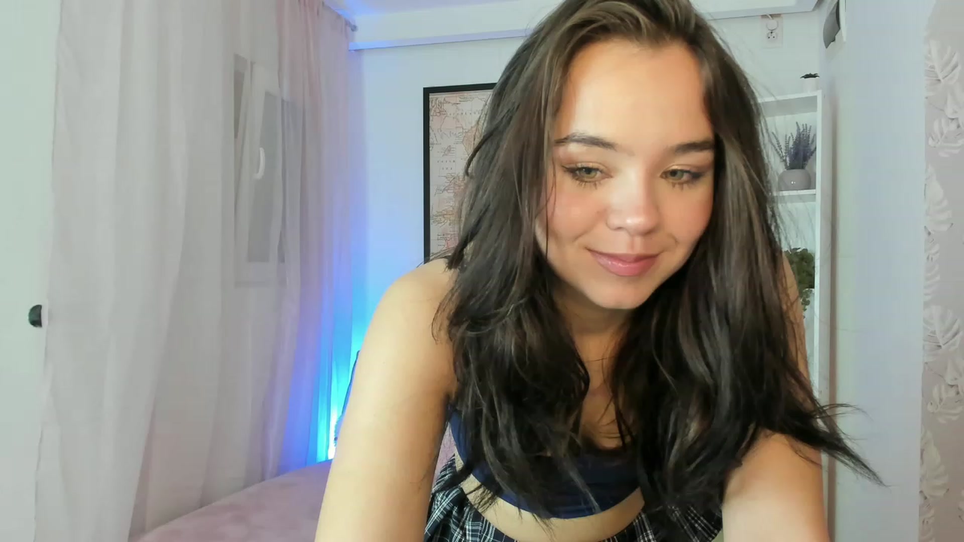 Gallery image thumbnail from Katie_Nice's myfreecams stream on, 12/30/2022, 15:35 image 17 of 20