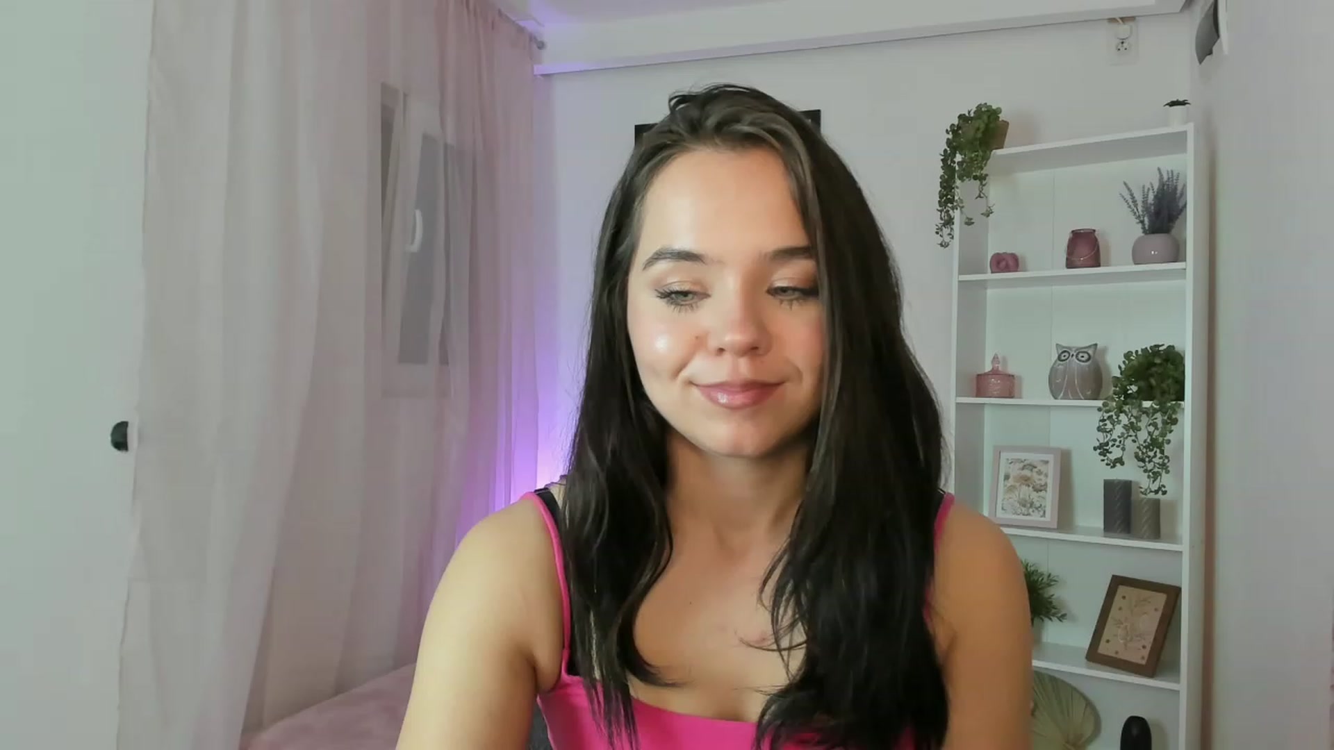 Gallery image thumbnail from Katie_Nice's myfreecams stream on, 12/30/2022, 18:40 image 6 of 20