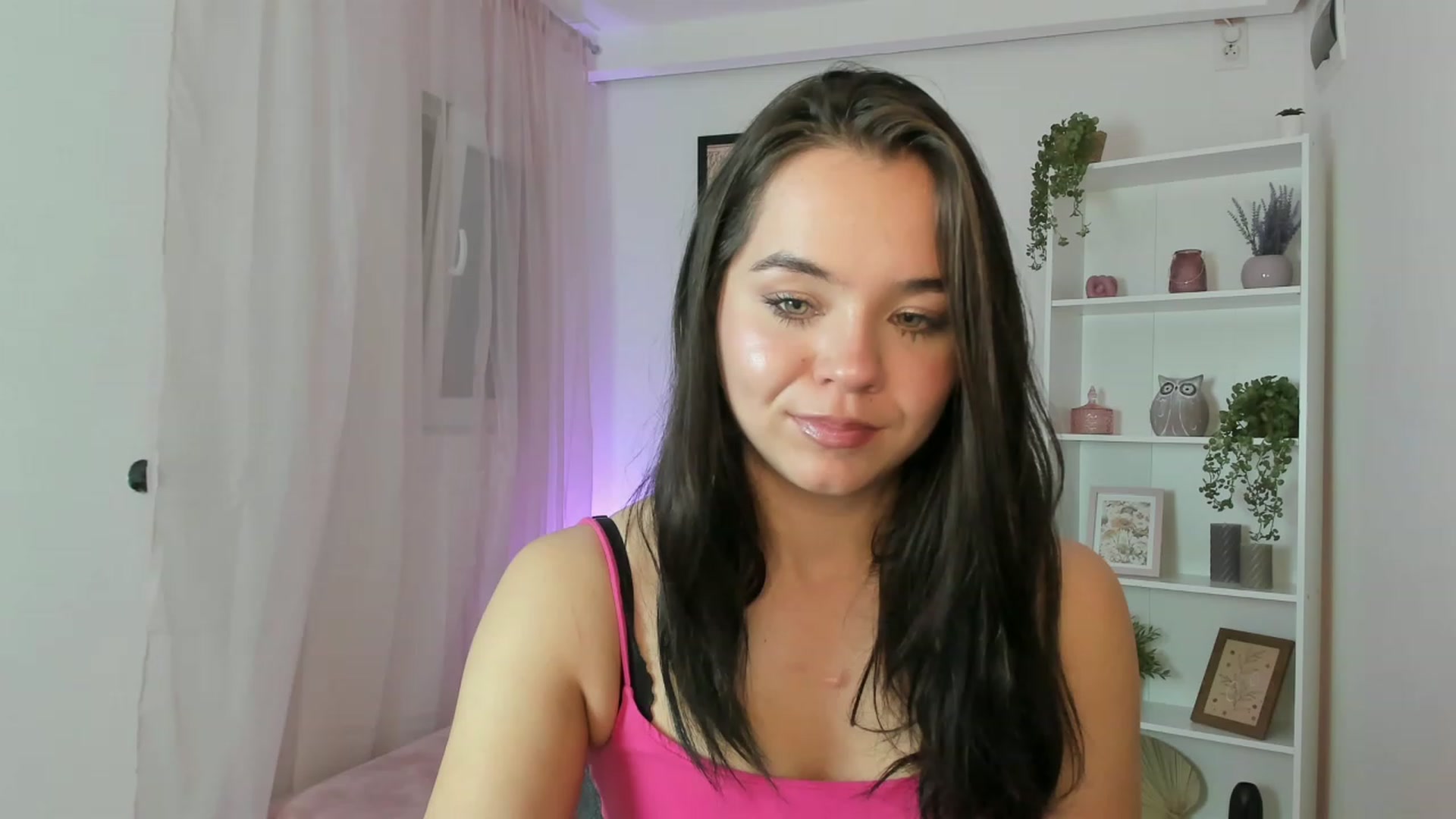 Gallery image thumbnail from Katie_Nice's myfreecams stream on, 12/30/2022, 18:40 image 12 of 20