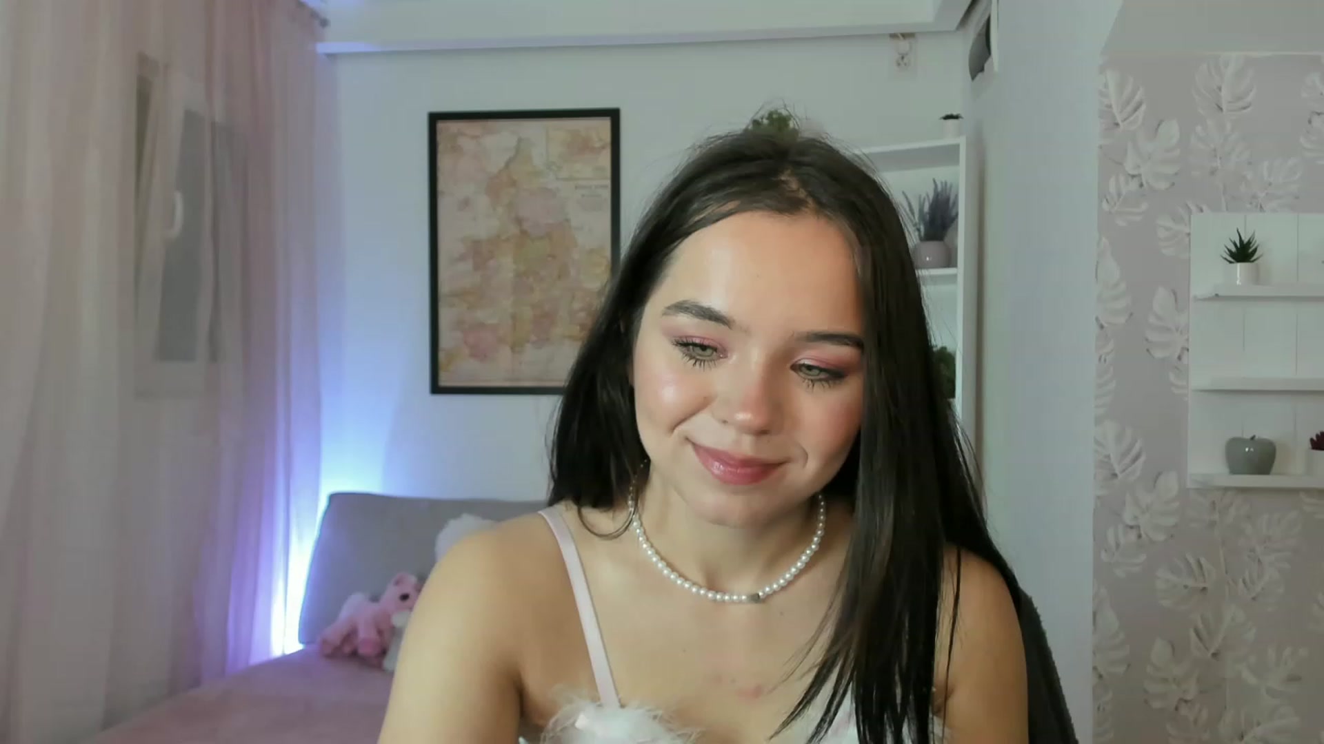 Gallery image thumbnail from Katie_Nice's myfreecams stream on, 01/04/2023, 16:32 image 18 of 20