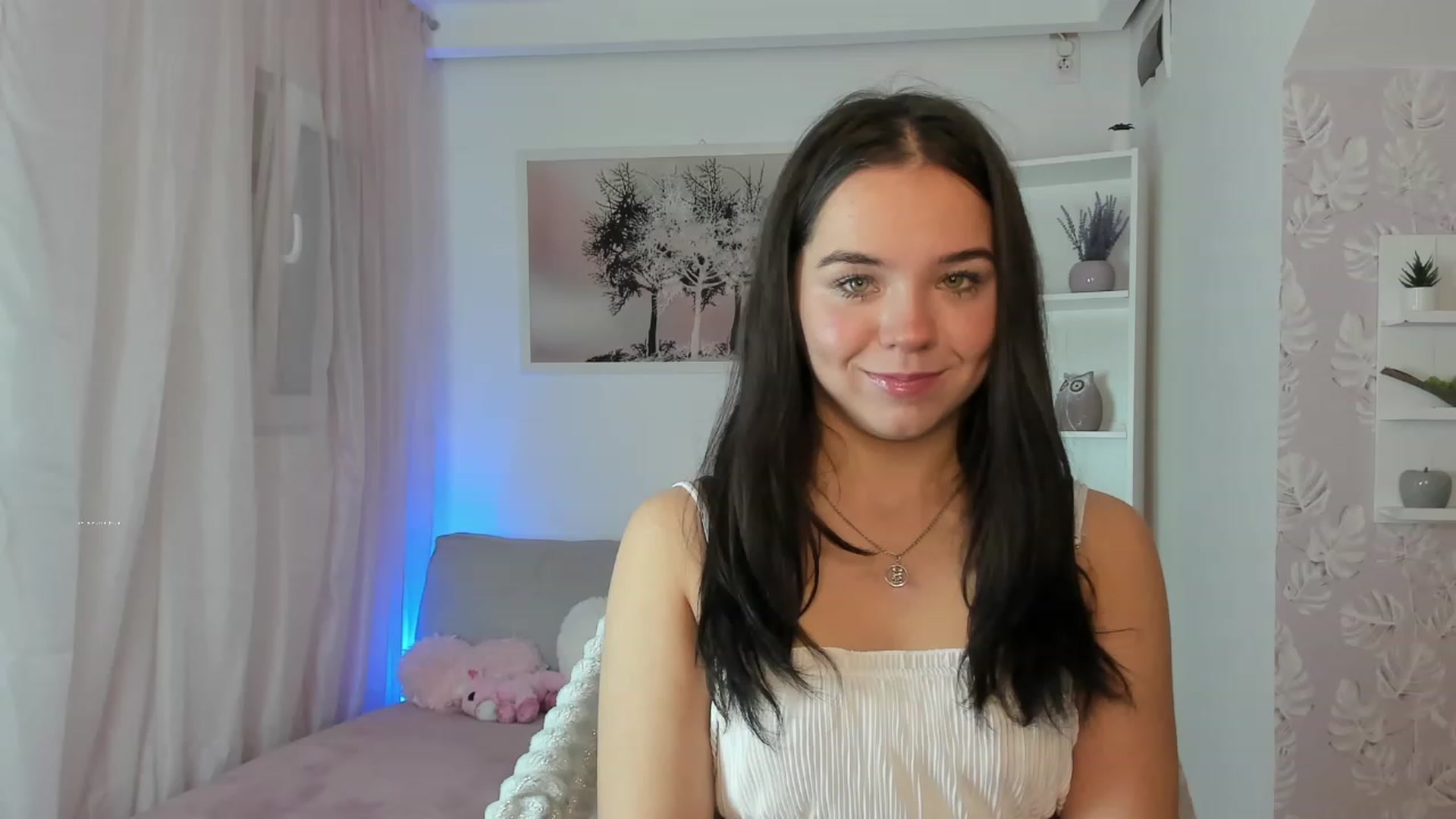 Gallery image thumbnail from Katie_Nice's myfreecams stream on, 01/25/2023, 20:41 image 17 of 20